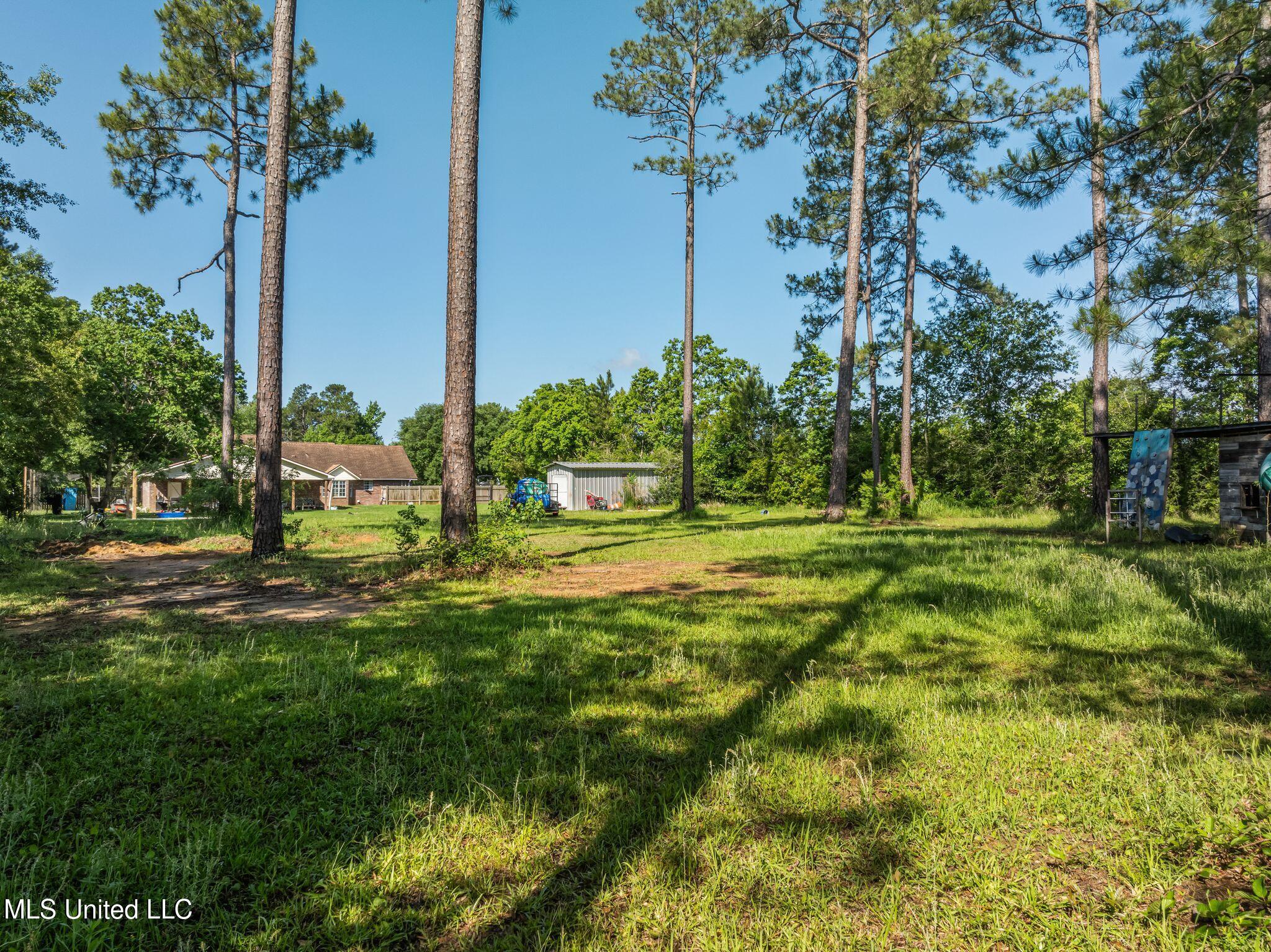 15406 Village Drive, Biloxi, Mississippi image 46