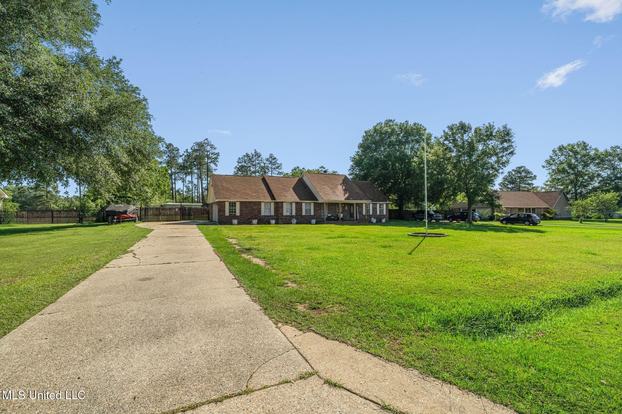 15406 Village Drive, Biloxi, Mississippi image 2