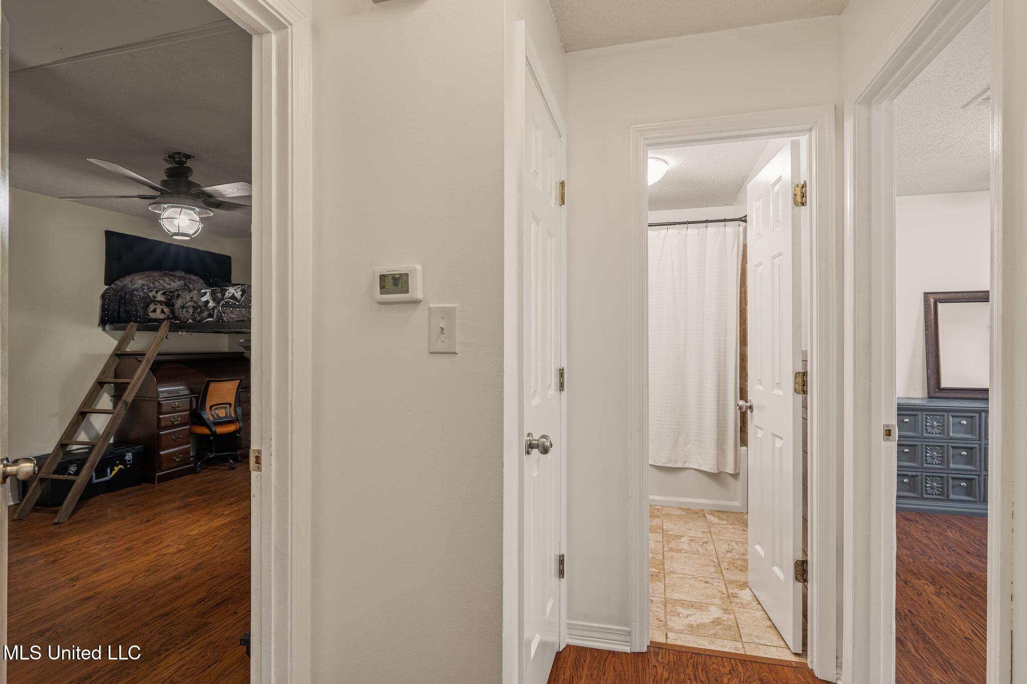 15406 Village Drive, Biloxi, Mississippi image 35