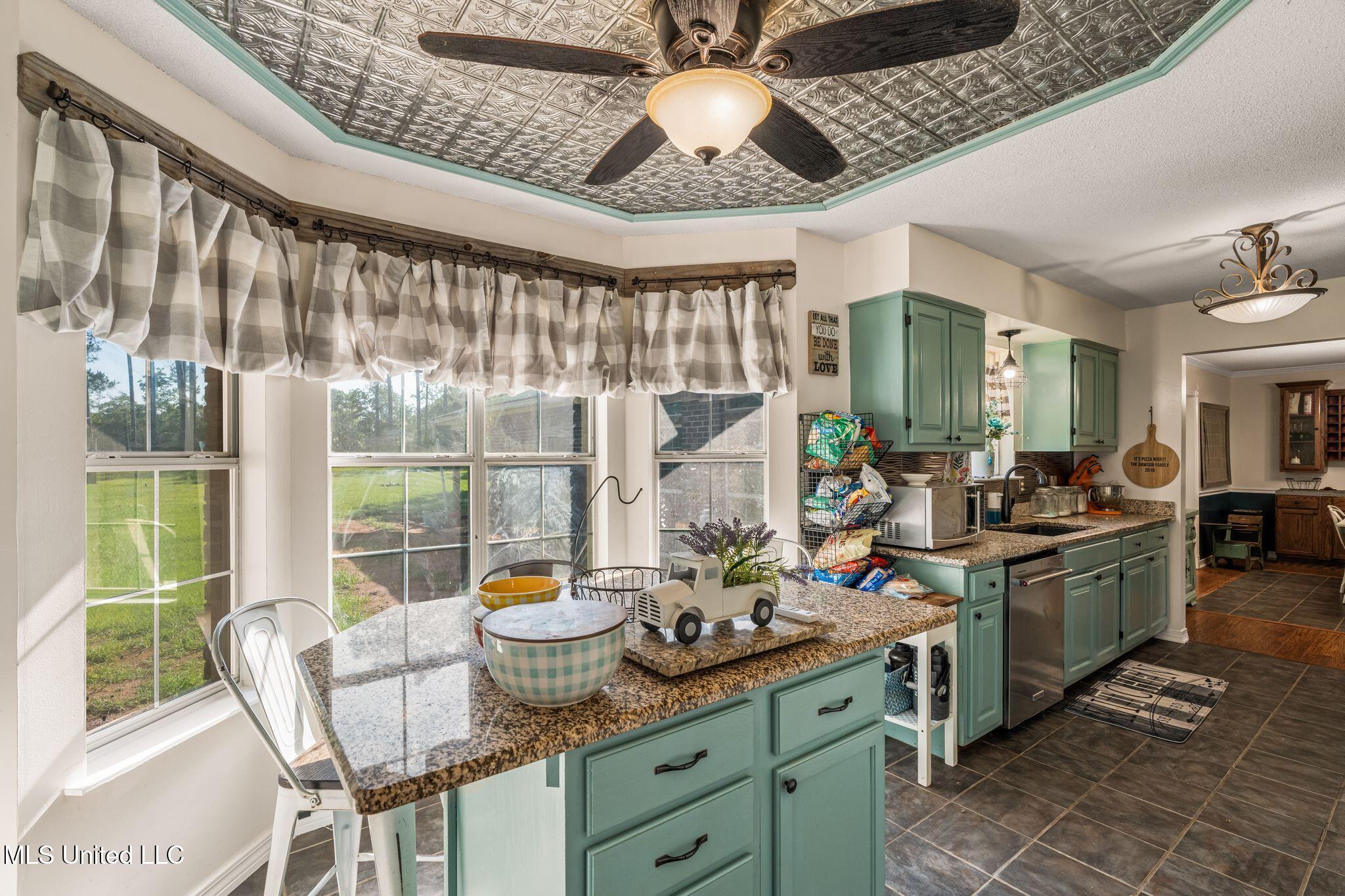 15406 Village Drive, Biloxi, Mississippi image 22