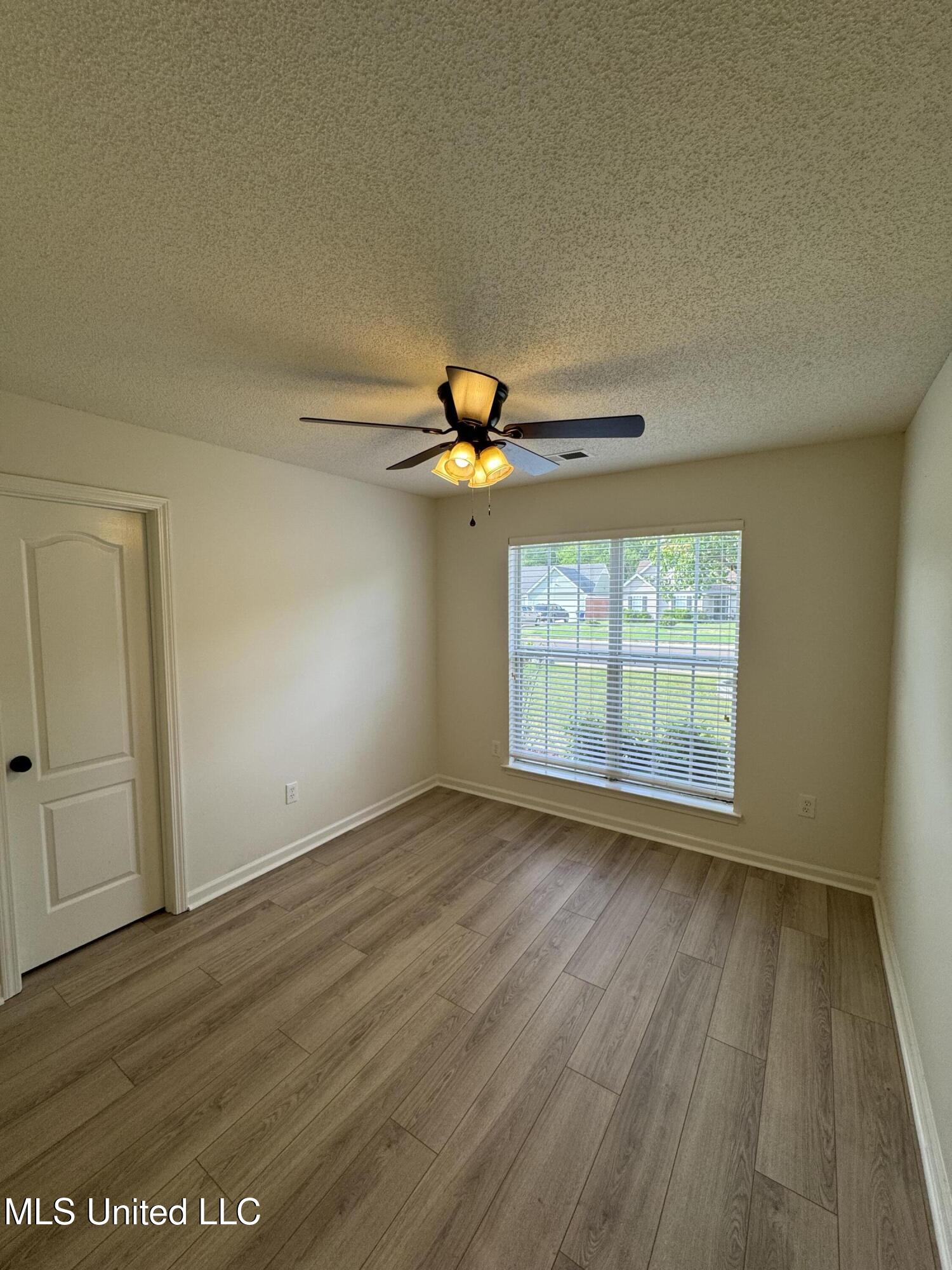 7615 Woodshire Drive, Horn Lake, Mississippi image 15