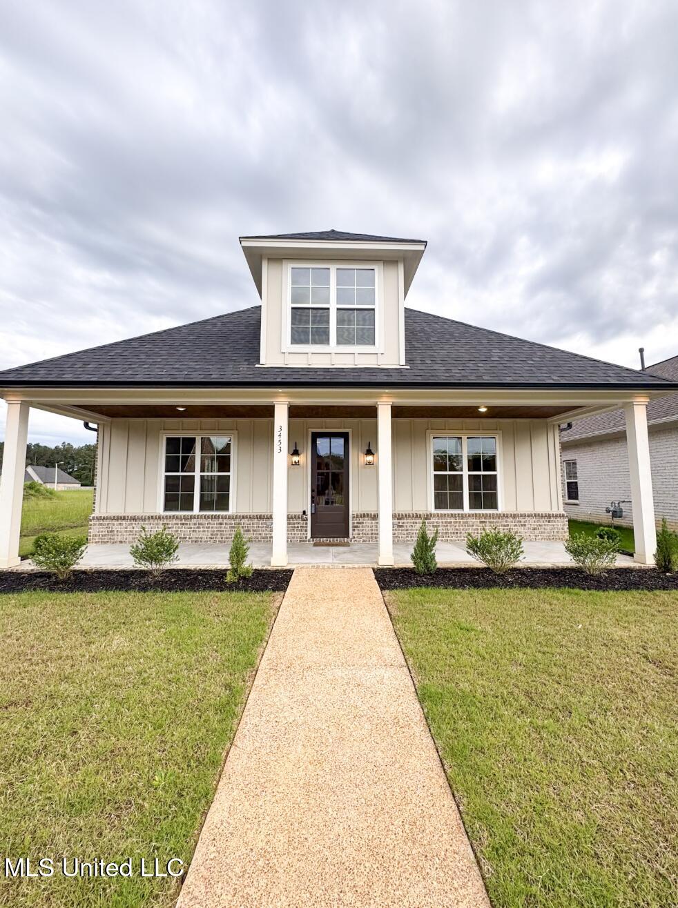 3453 Kreunen Street, Nesbit, Mississippi image 1