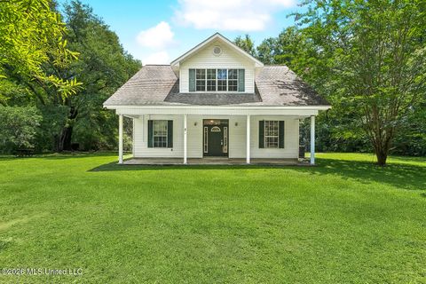 Homes For Sale - 26 Harvey Burks Road<br/> Picayune, MS 39466