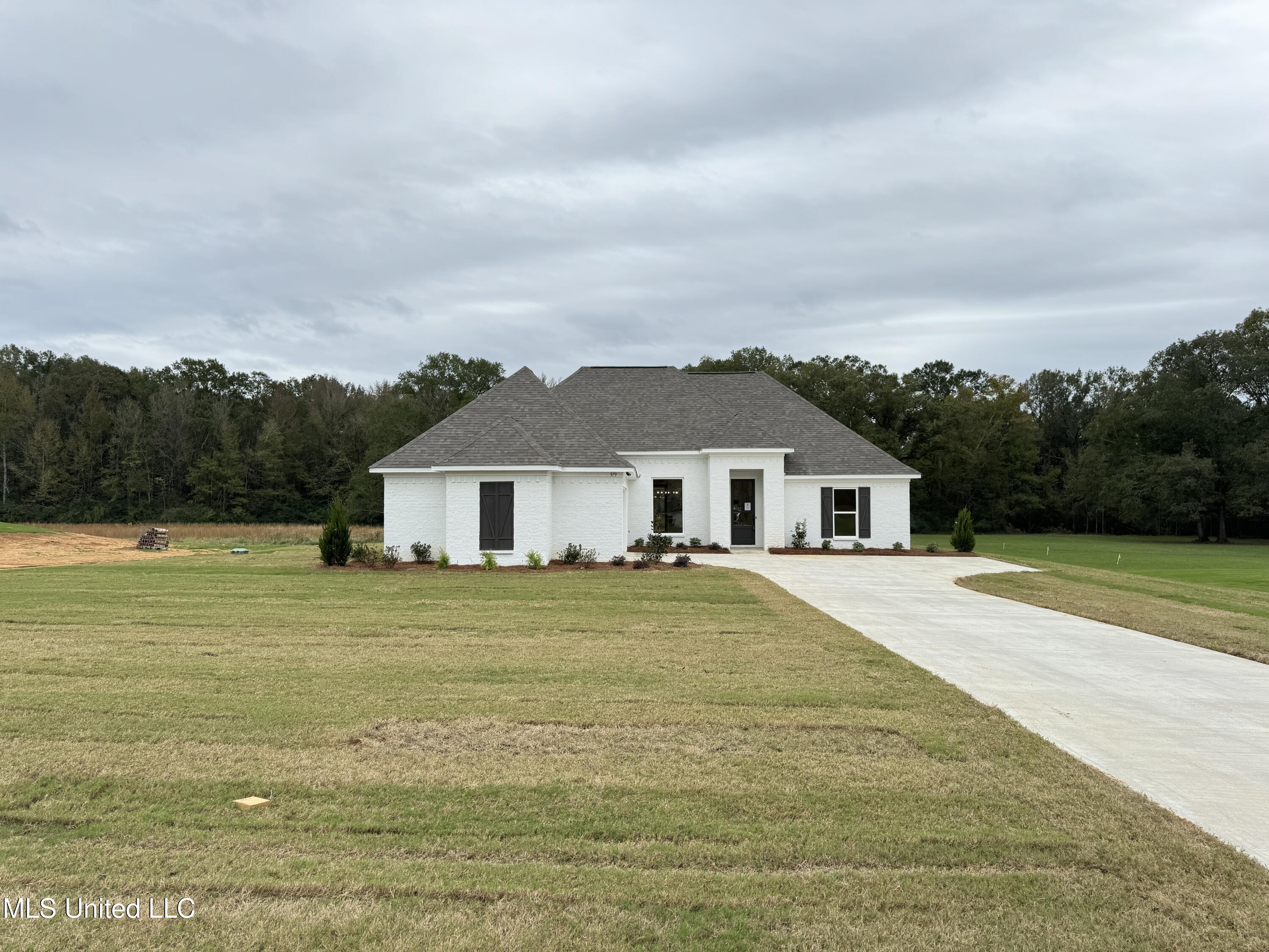 979 Mullican Road, Florence, Mississippi image 3