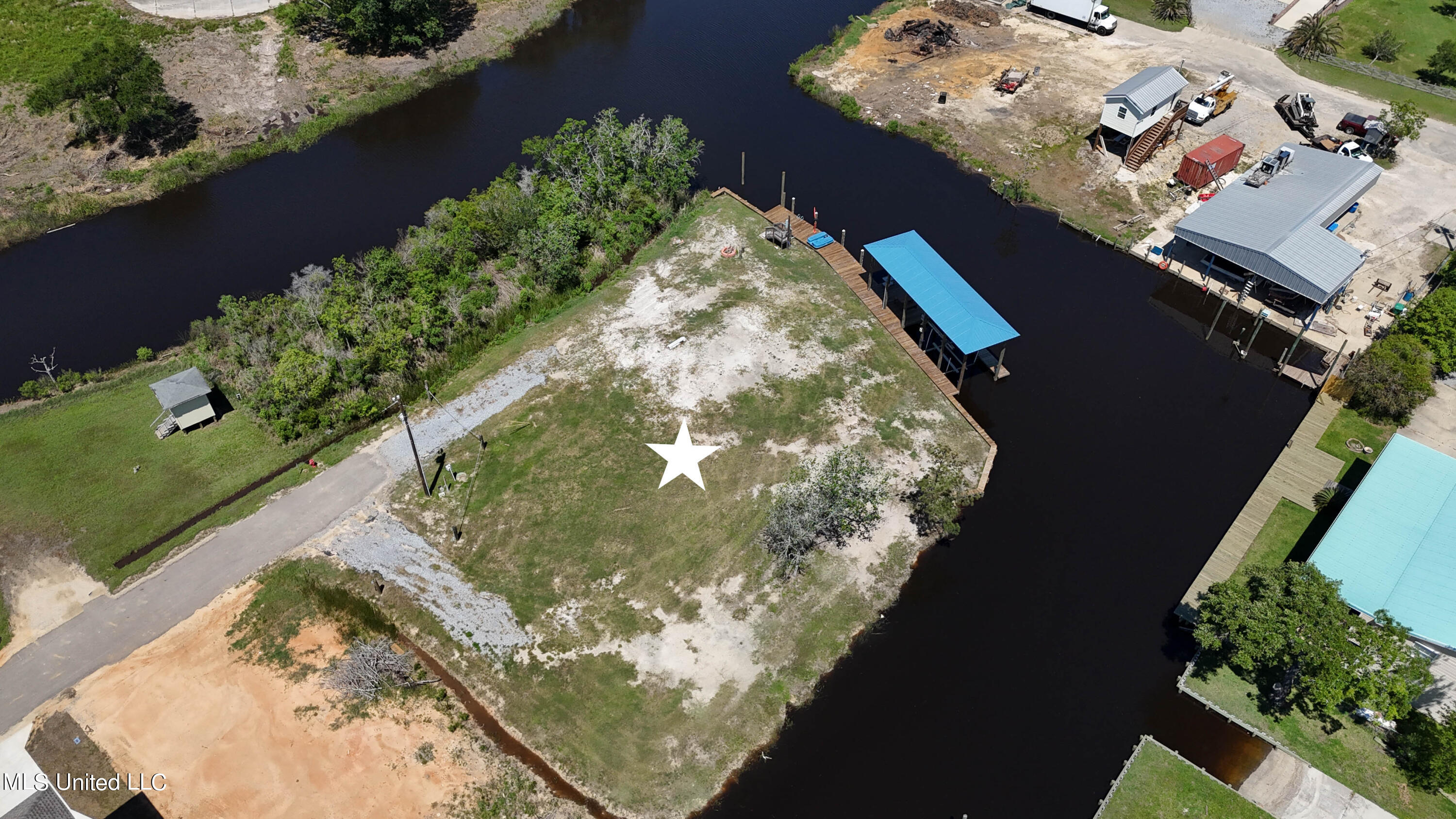 11130 Arizona Street, Bay Saint Louis, Mississippi image 9