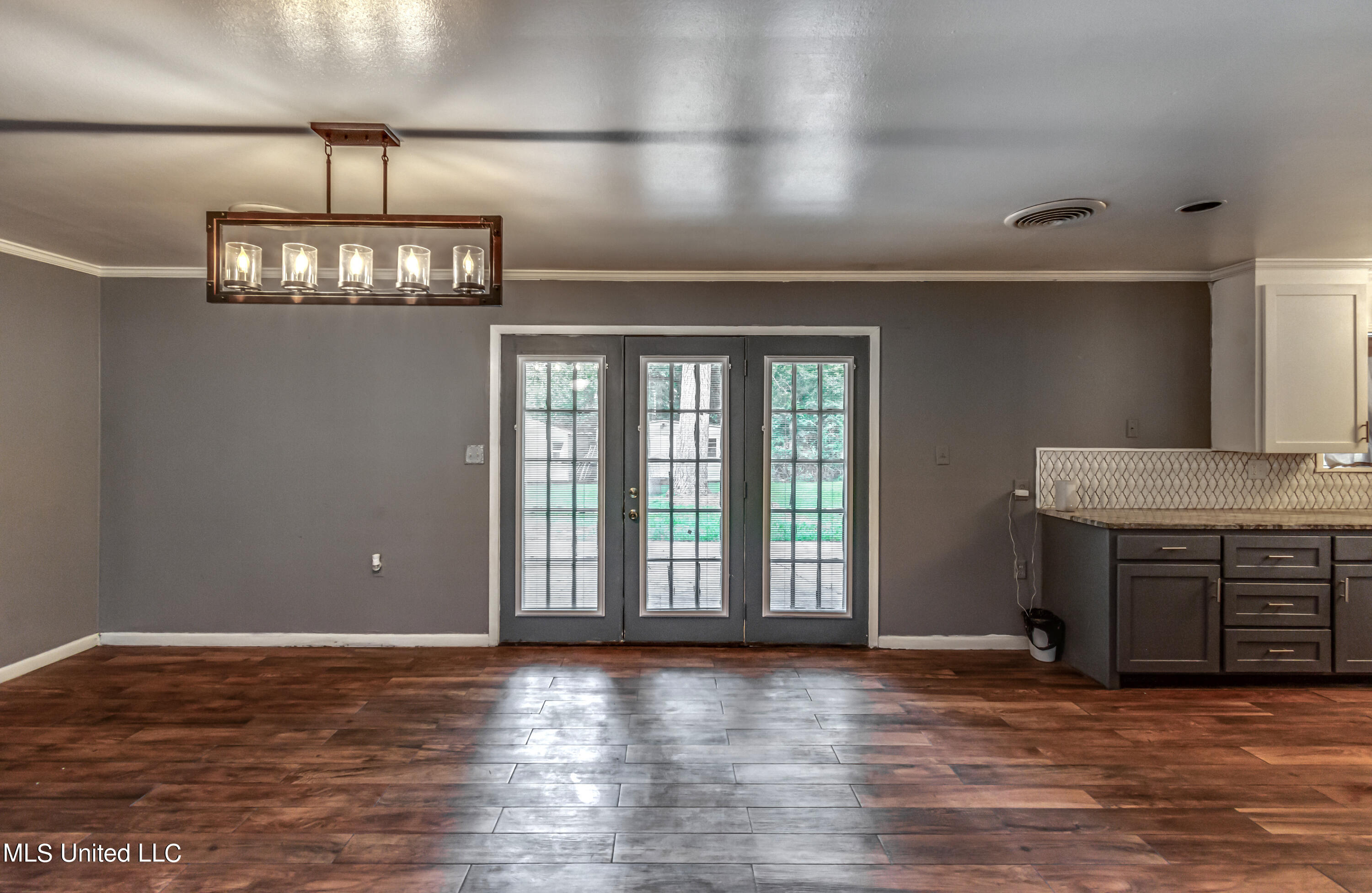 Monticello, Mississippi 39654, United States, 3 Bedrooms Bedrooms, ,2 BathroomsBathrooms,Residential,Pending,50824