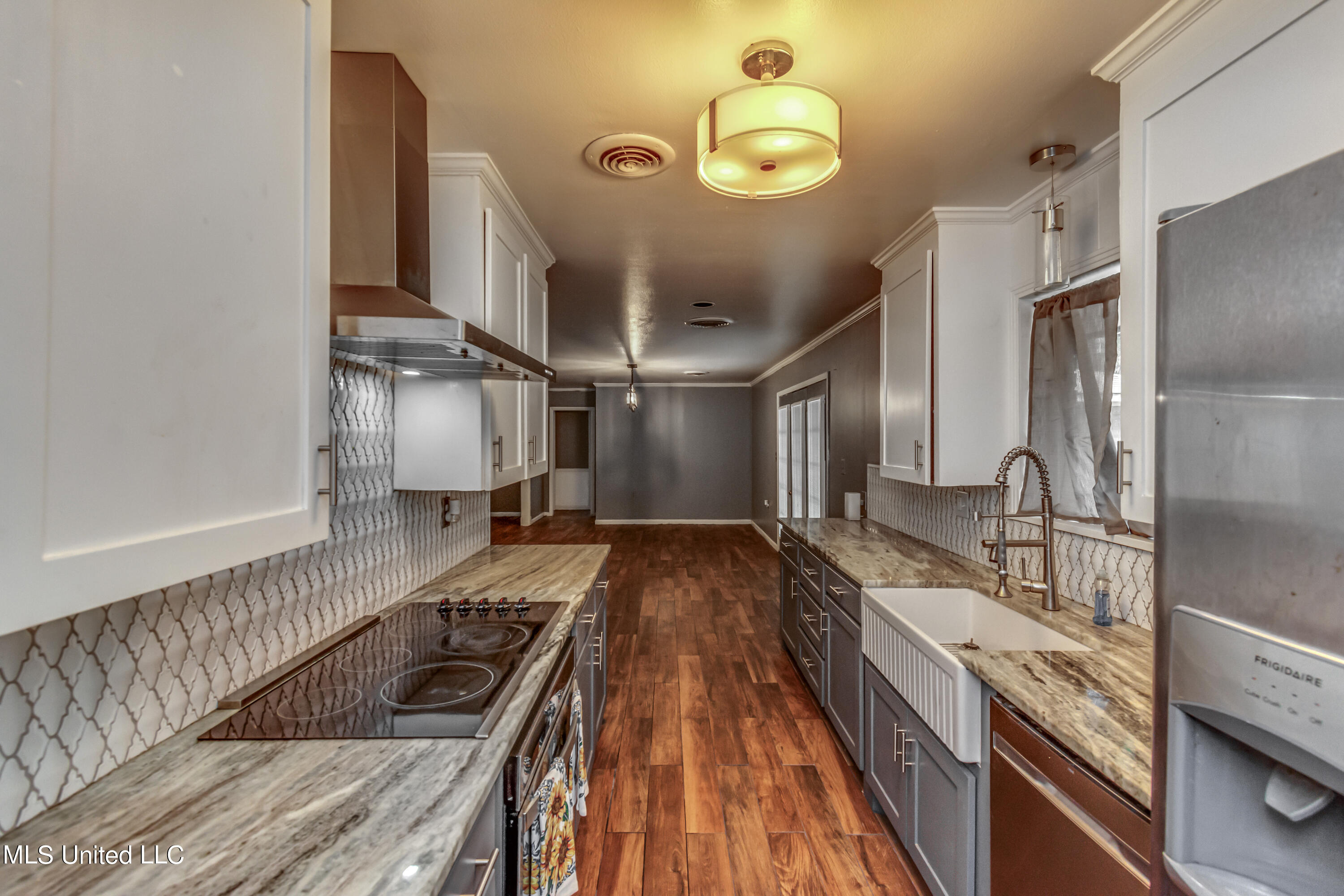 Monticello, Mississippi 39654, United States, 3 Bedrooms Bedrooms, ,2 BathroomsBathrooms,Residential,Pending,50824