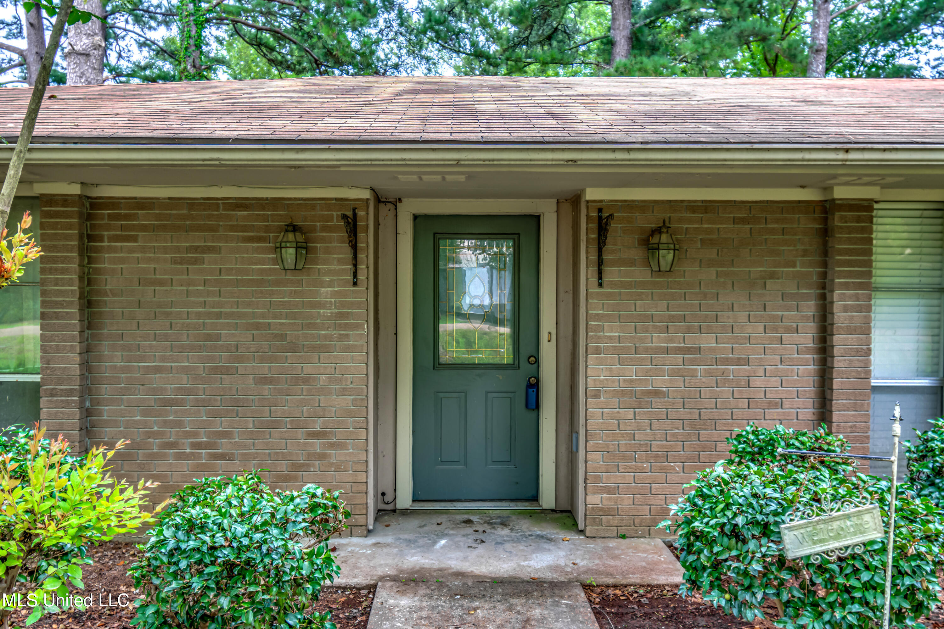 Monticello, Mississippi 39654, United States, 3 Bedrooms Bedrooms, ,2 BathroomsBathrooms,Residential,Pending,50824