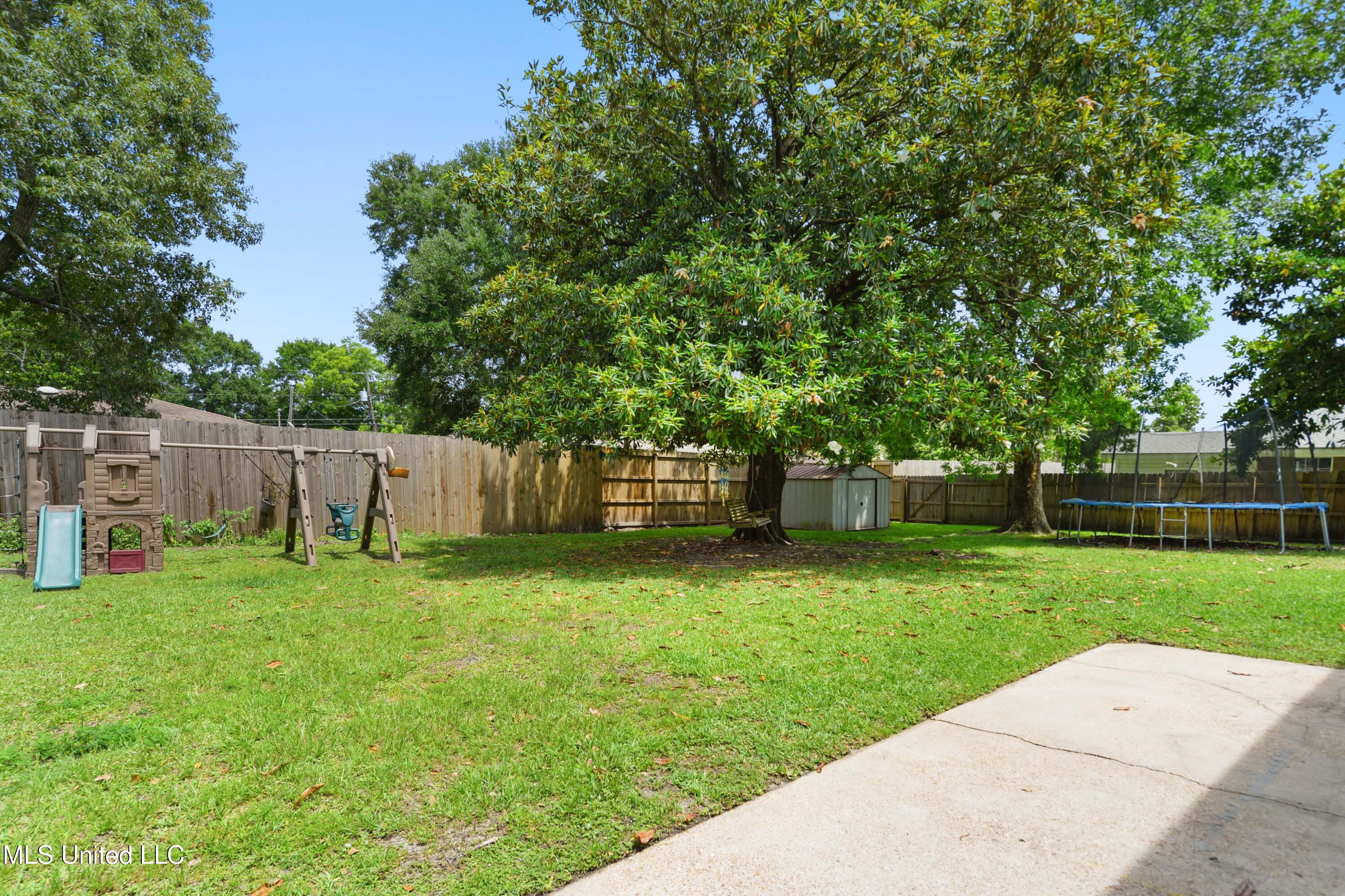 122 Pitcher Point, Long Beach, Mississippi image 24