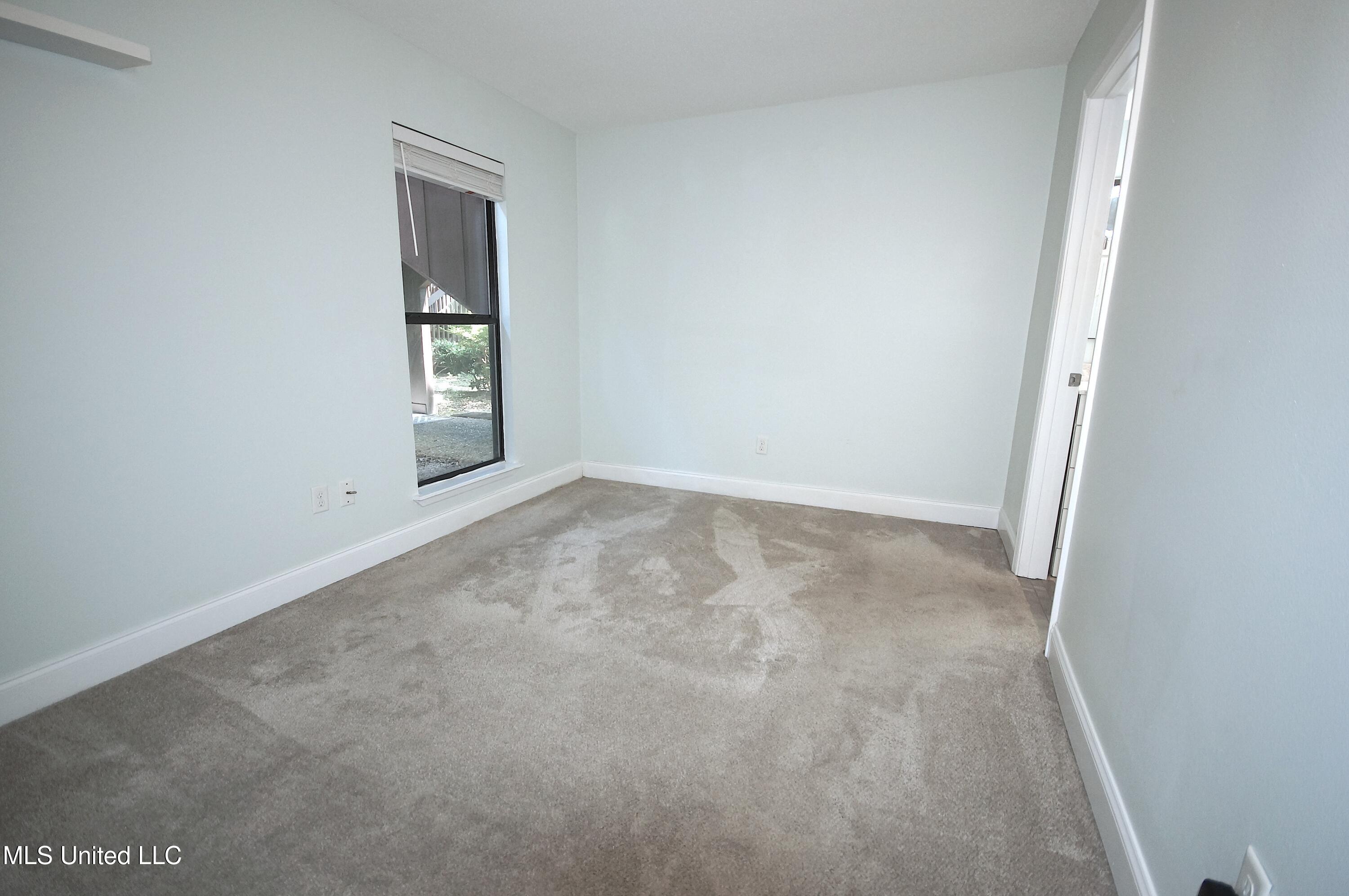 131 Molokai Vlg #G, Diamondhead, Mississippi image 17