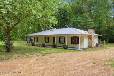 Homes For Sale - 795 Old Pearl Road<br/> Harrisville, MS 39082