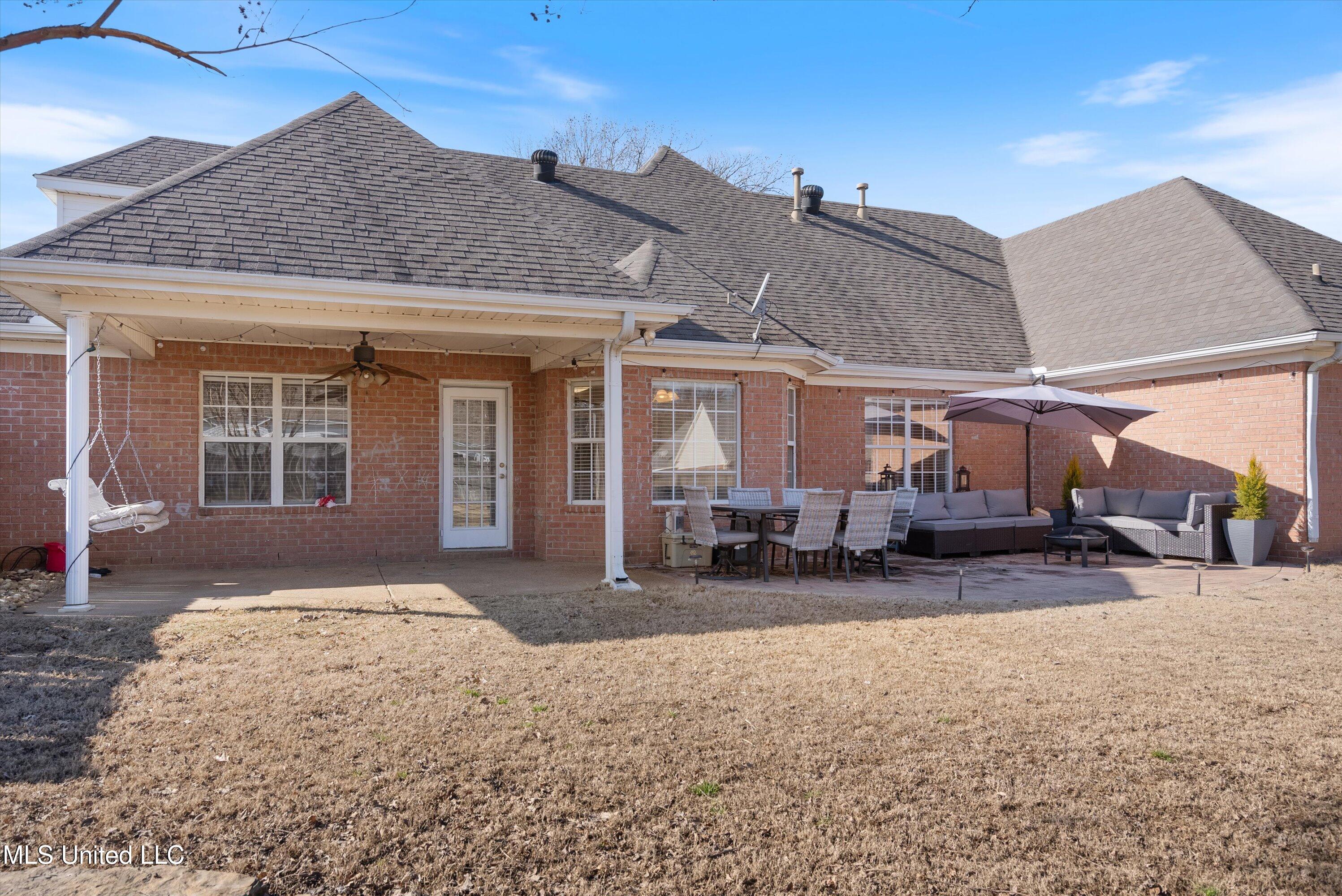 1016 Deer Creek Drive, Hernando, Mississippi image 32