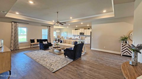 Single Family Residence in Ocean Springs MS 6148 Penni Lane 6.jpg