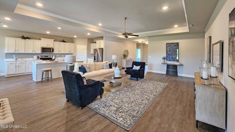 Single Family Residence in Ocean Springs MS 6148 Penni Lane 7.jpg