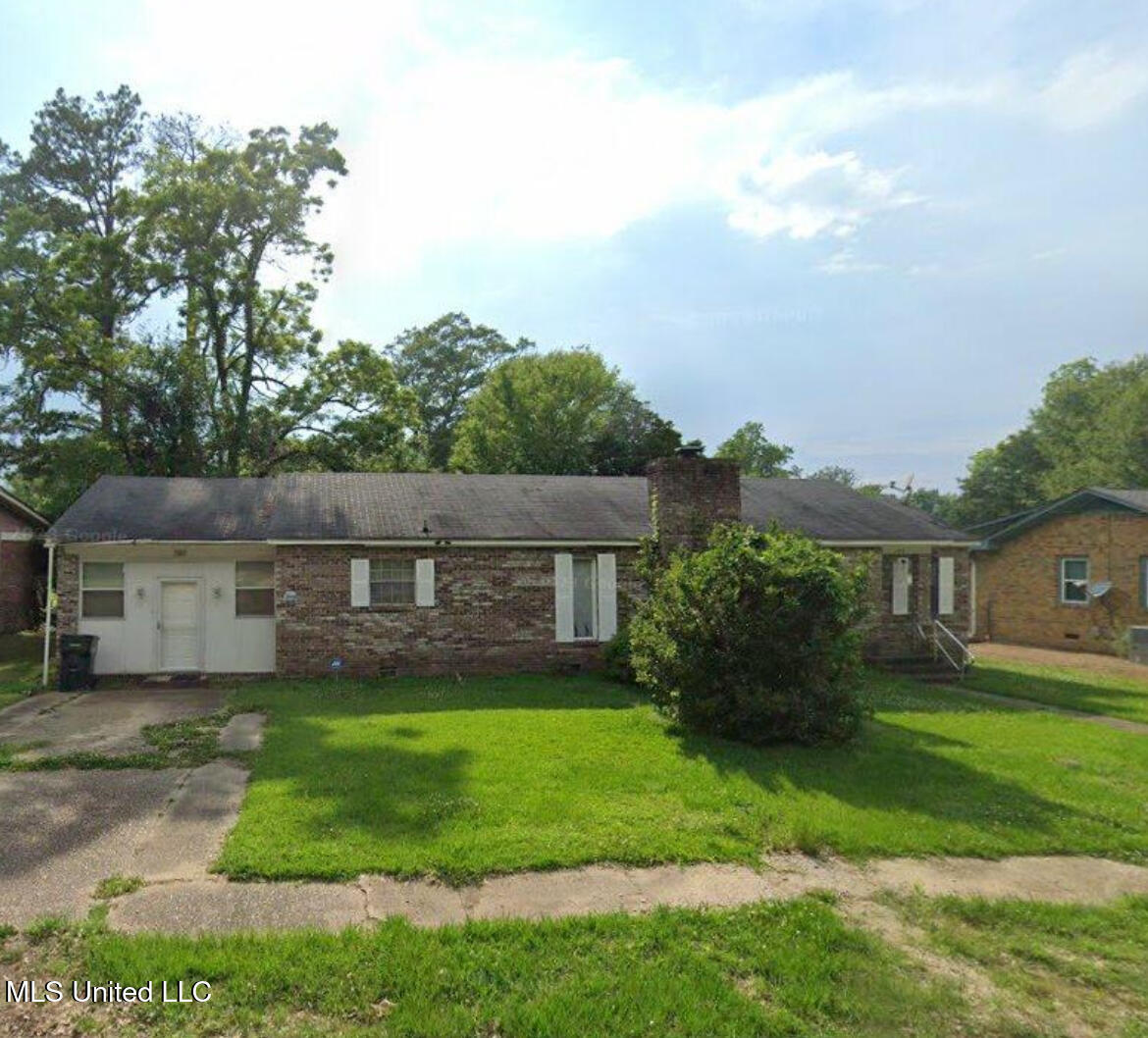 109 Center Street, Crystal Springs, Mississippi image 1