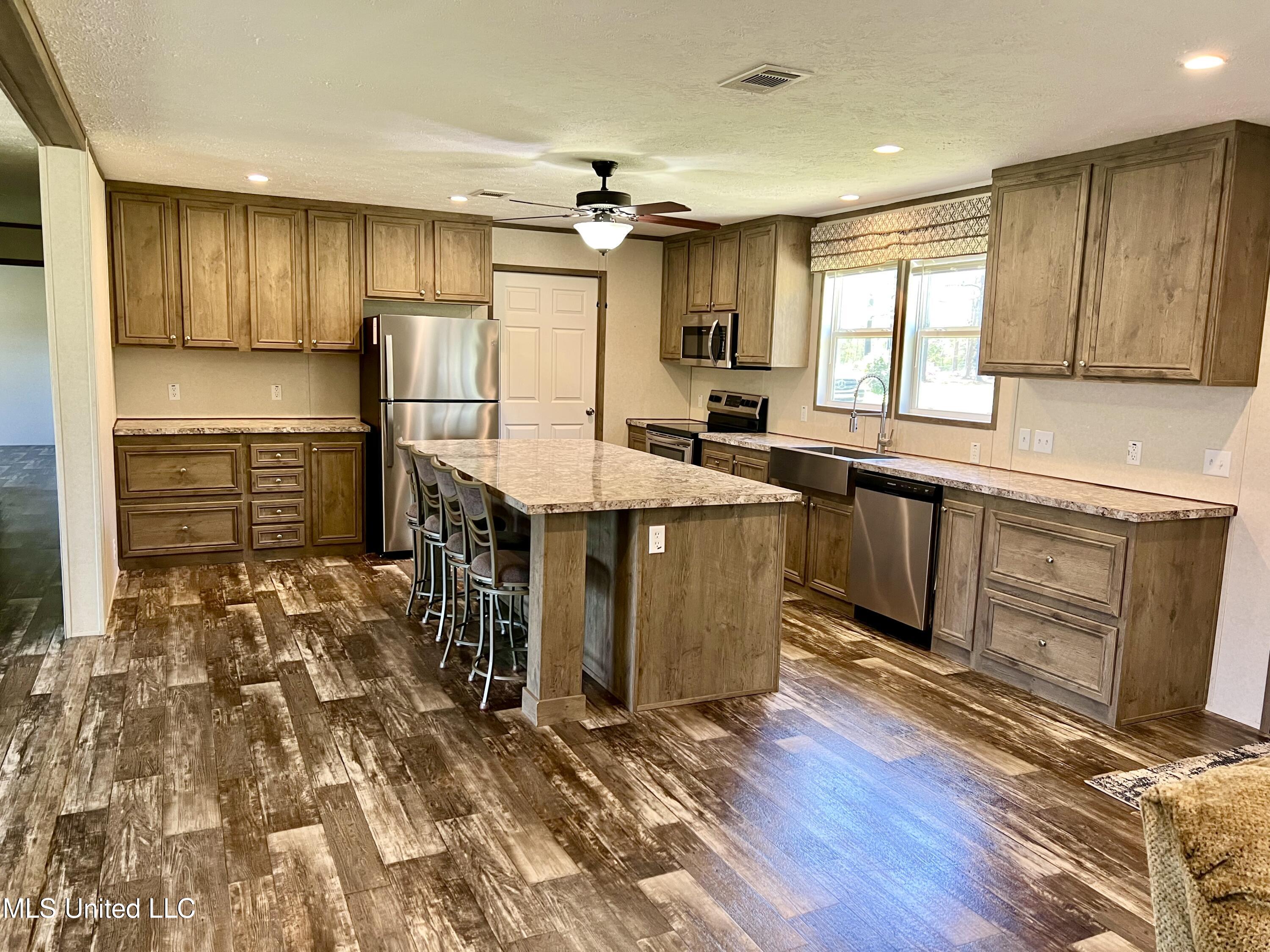 2221 Brushy Creek Road, Lucedale, Mississippi image 5