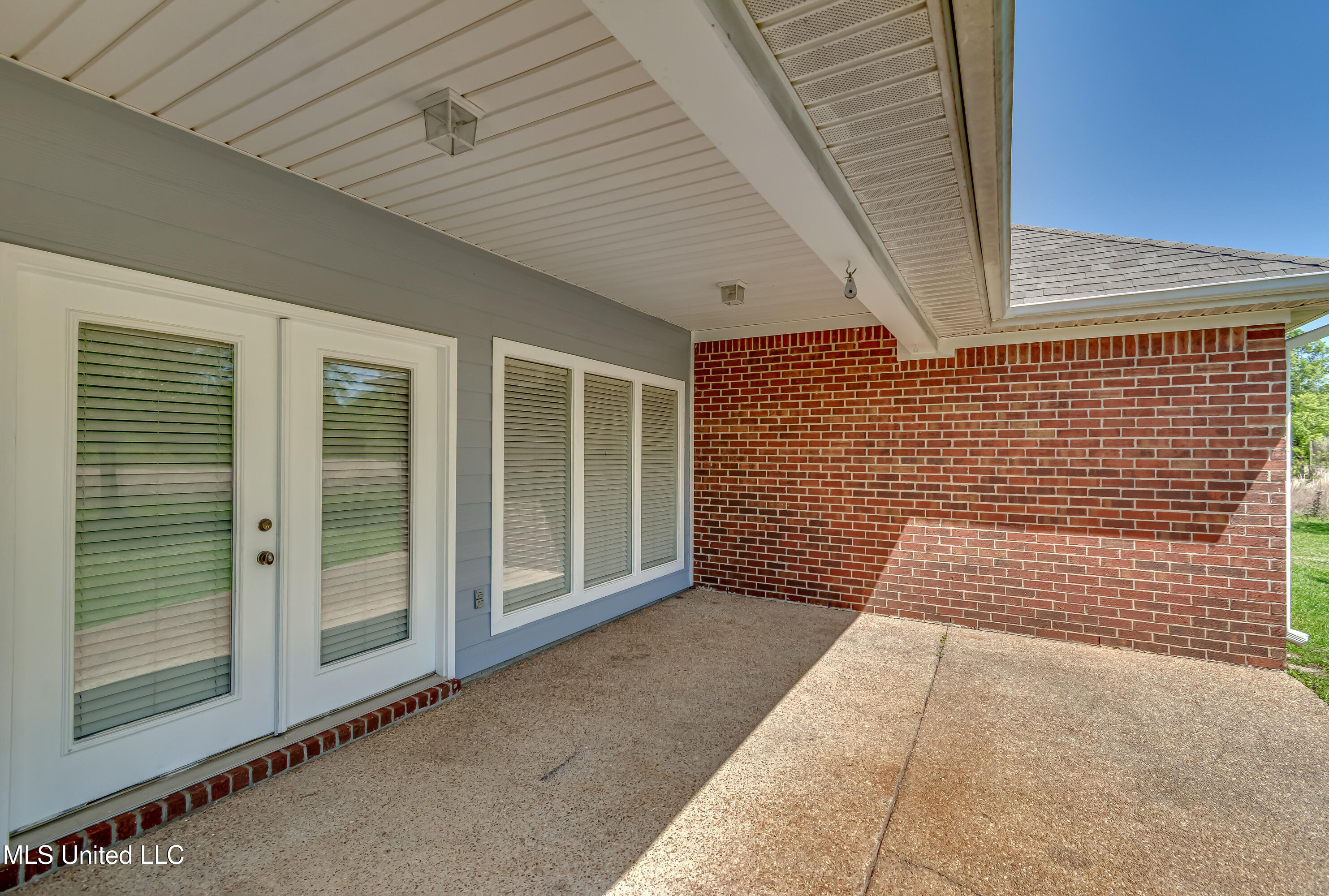 Byram, Mississippi 39272, United States, 3 Bedrooms Bedrooms, ,3 BathroomsBathrooms,Residential,Active,109506