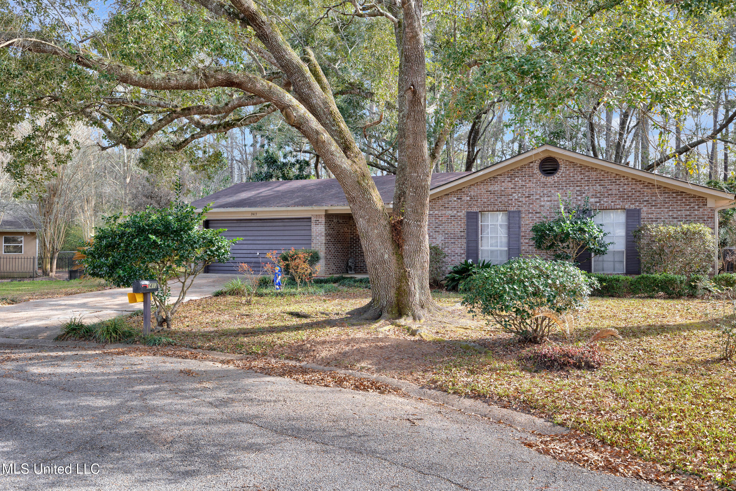 2413 Northridge Drive, Gautier, Mississippi image 3