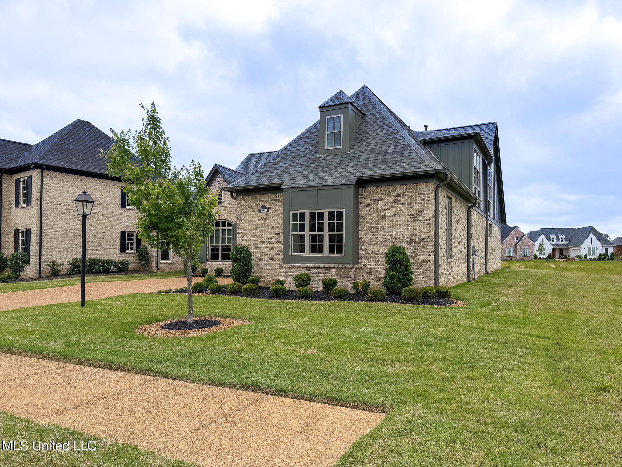 4200 S Bolivar Trail, Olive Branch, Mississippi image 2
