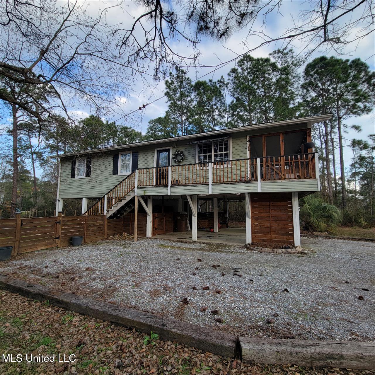 108 Country Club Drive, Pass Christian, Mississippi image 1