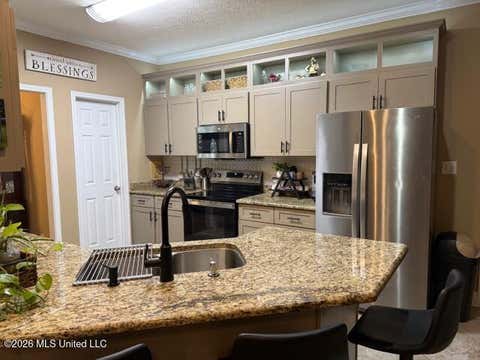 Homes For Sale - 7021 Chinquapin Court<br/> Pearl River County, Picayune, MS 39466