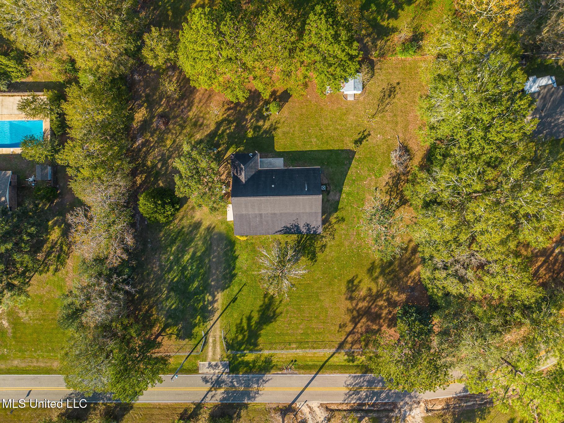 8044 Firetower Road, Kiln, Mississippi image 3