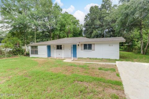 Homes For Sale - 511 E Old Pass Road<br/> Long Beach, MS 39560