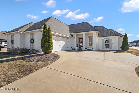 Homes For Sale - 200 Dunbar Trail<br/> Canton, MS 39046