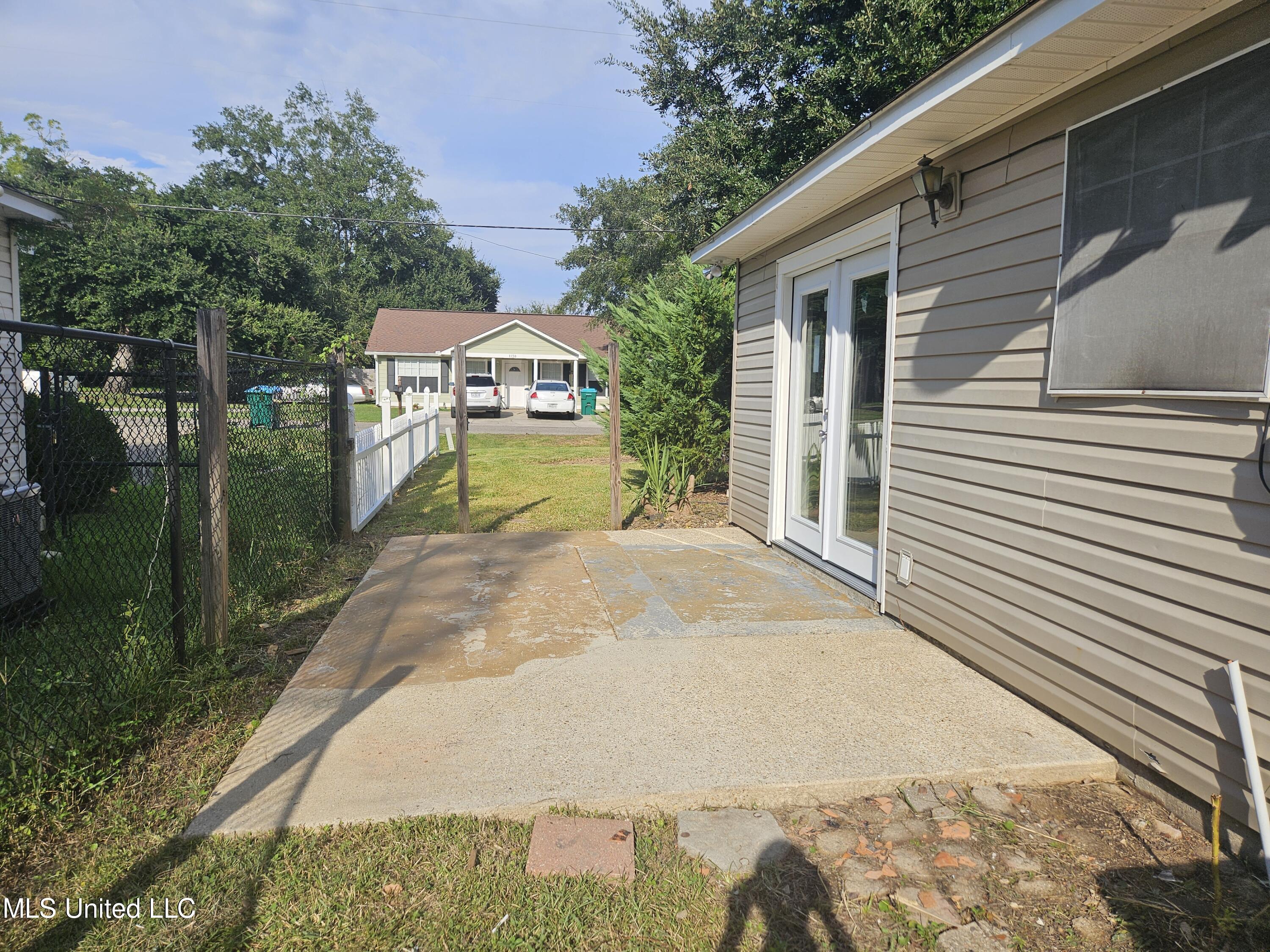 1113 Beach Avenue, Gulfport, Mississippi image 26