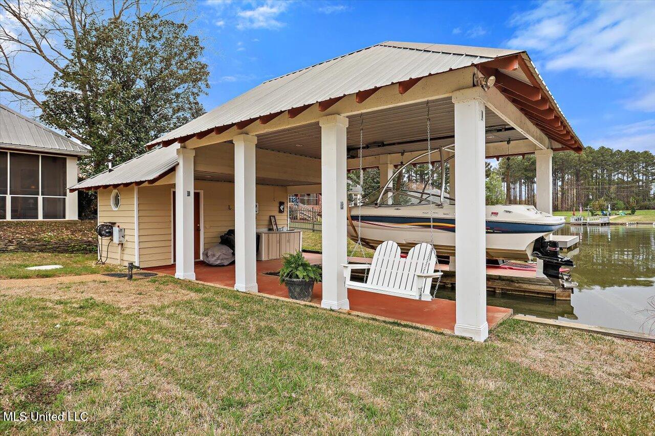 108 Charleston Lane, Madison, Mississippi image 40