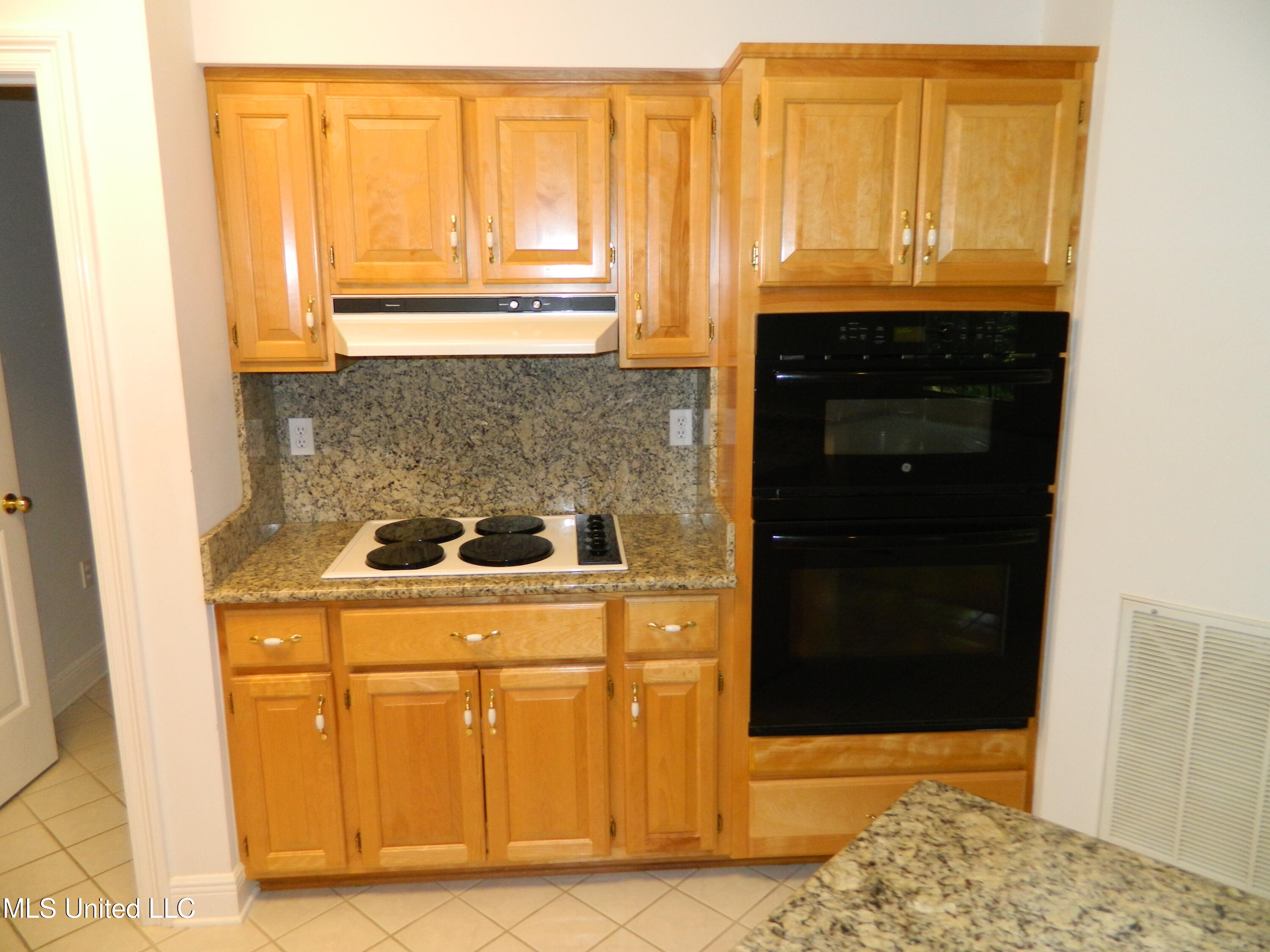 7890 Hilo Way, Diamondhead, Mississippi image 15