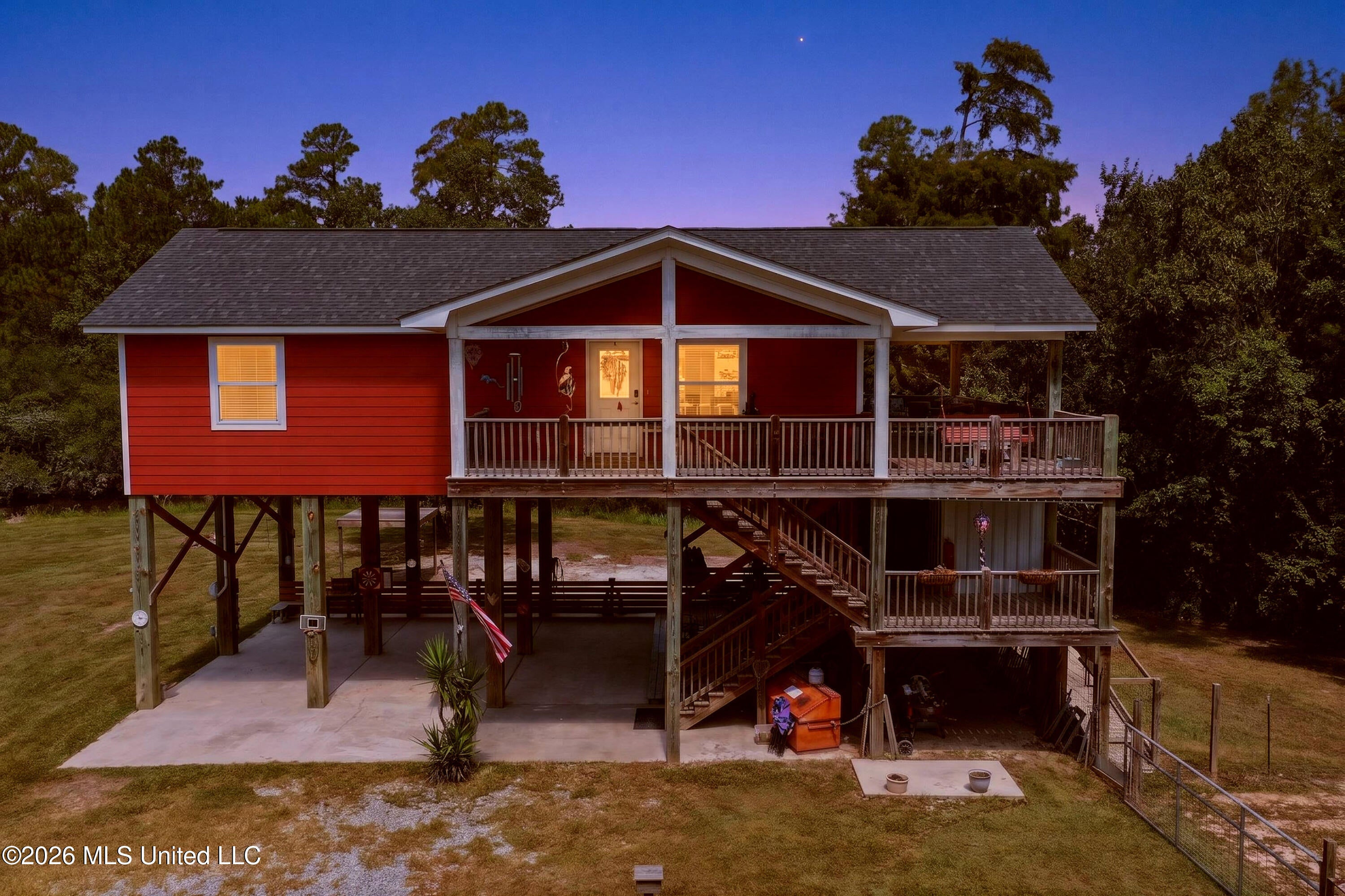 7303 Magnolia Drive - Photo 2