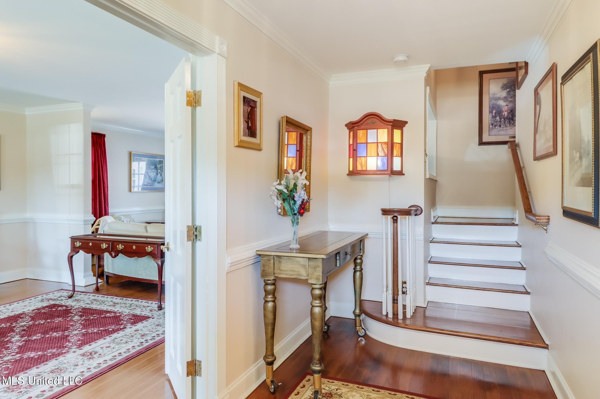 13 Mockingbird Lane, Gulfport, Mississippi image 3