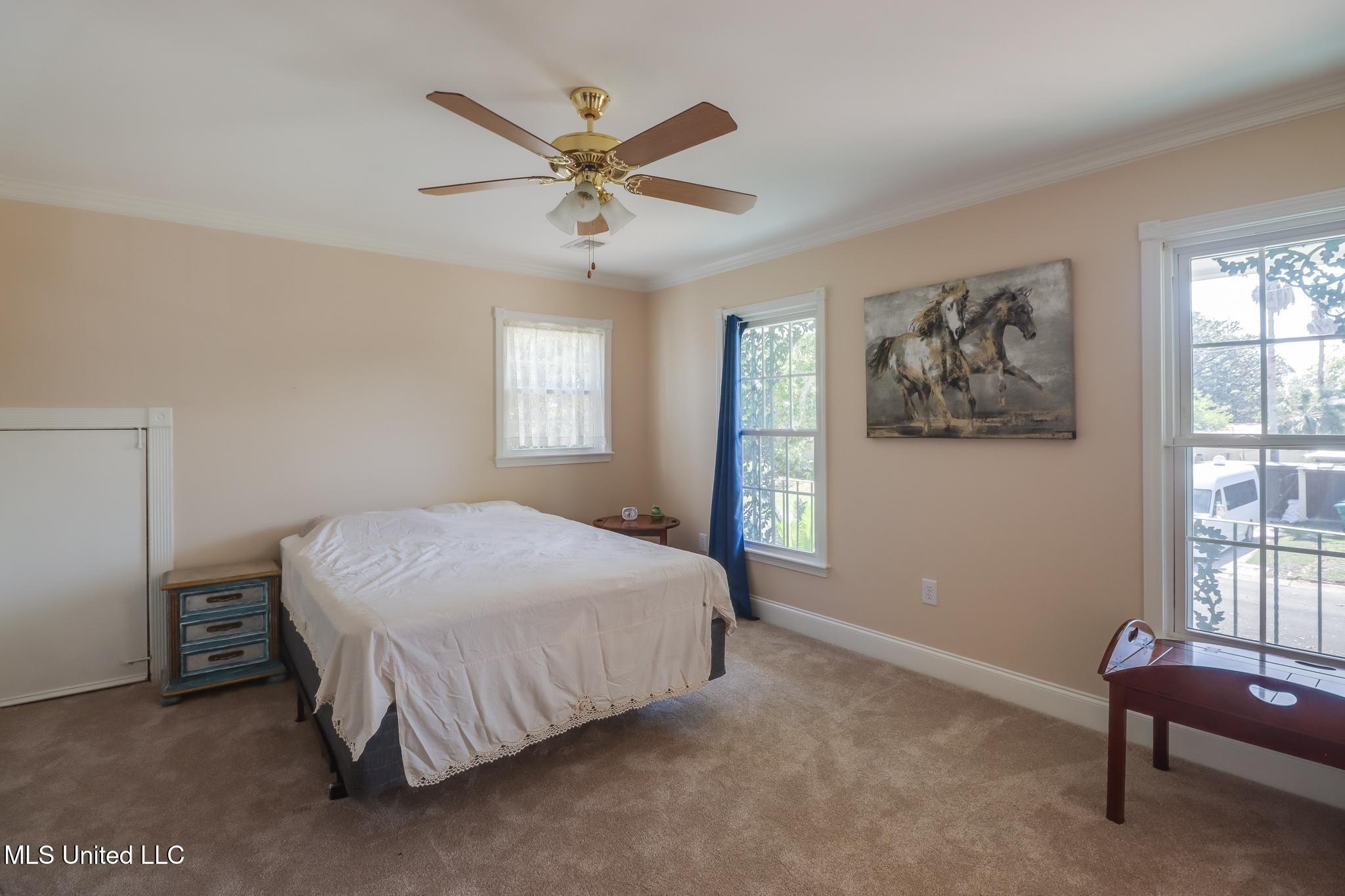 13 Mockingbird Lane, Gulfport, Mississippi image 27