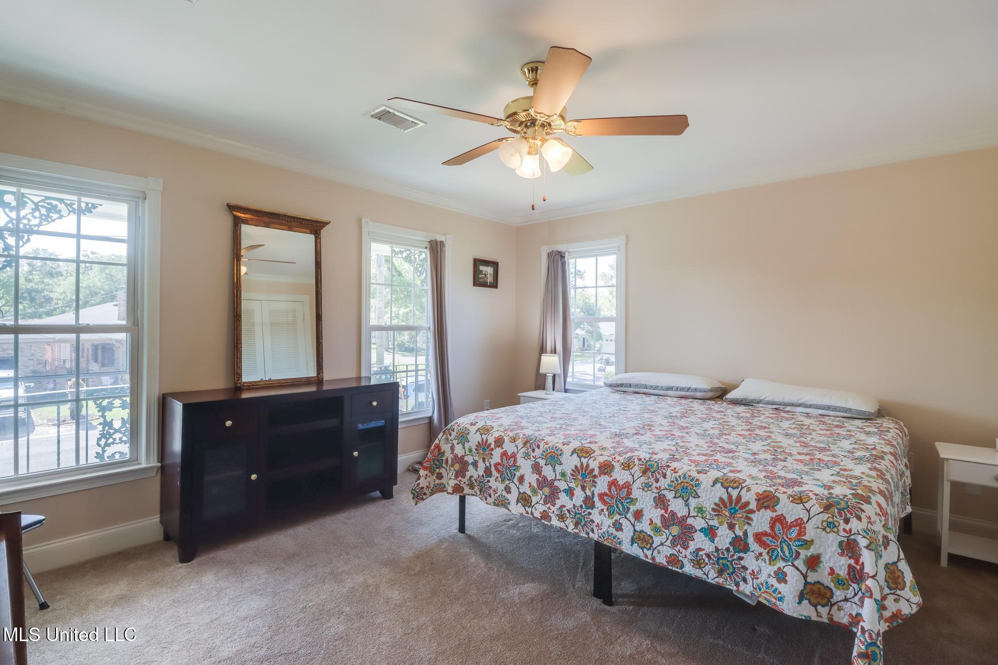13 Mockingbird Lane, Gulfport, Mississippi image 31