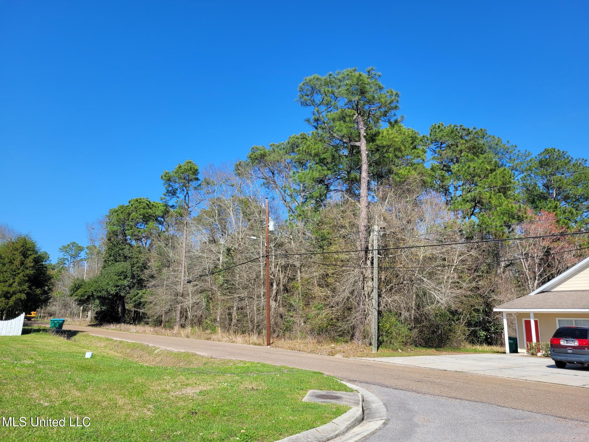 50th Avenue, Gulfport, Mississippi image 1