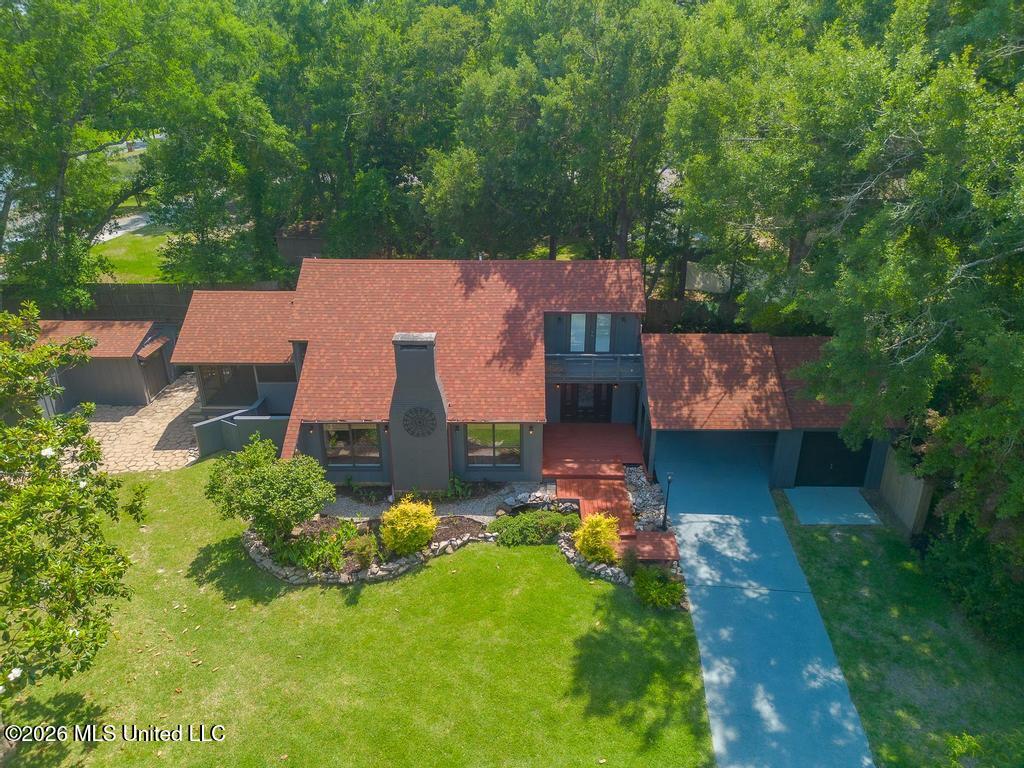 7722 Mamalu Place