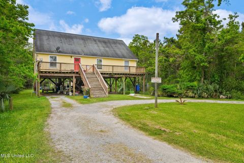 Homes For Sale - 1455 Blue Meadow Road<br/> Hancock County, Bay Saint Louis, MS 39520