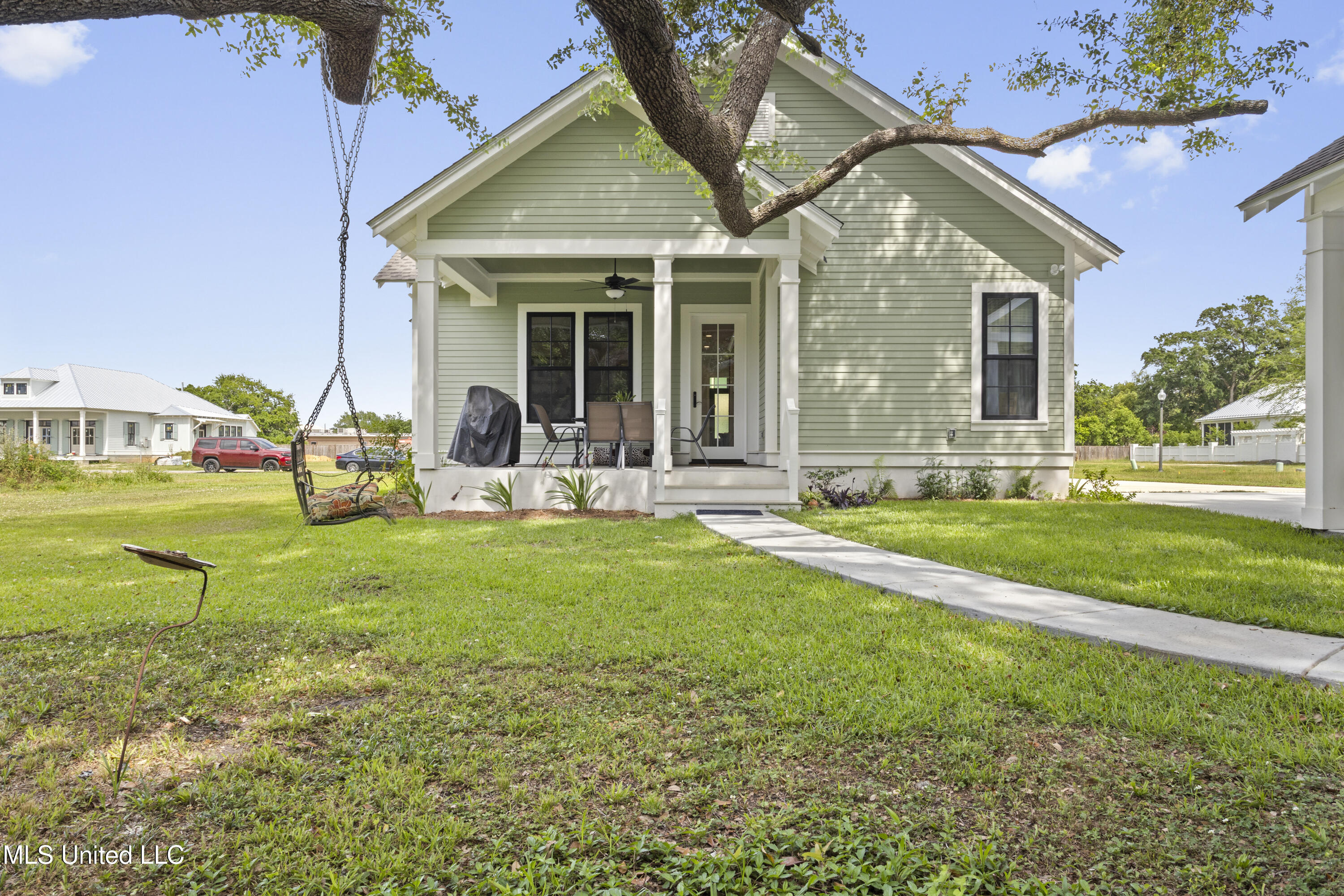 435 Bills Avenue, Ocean Springs, Mississippi image 39