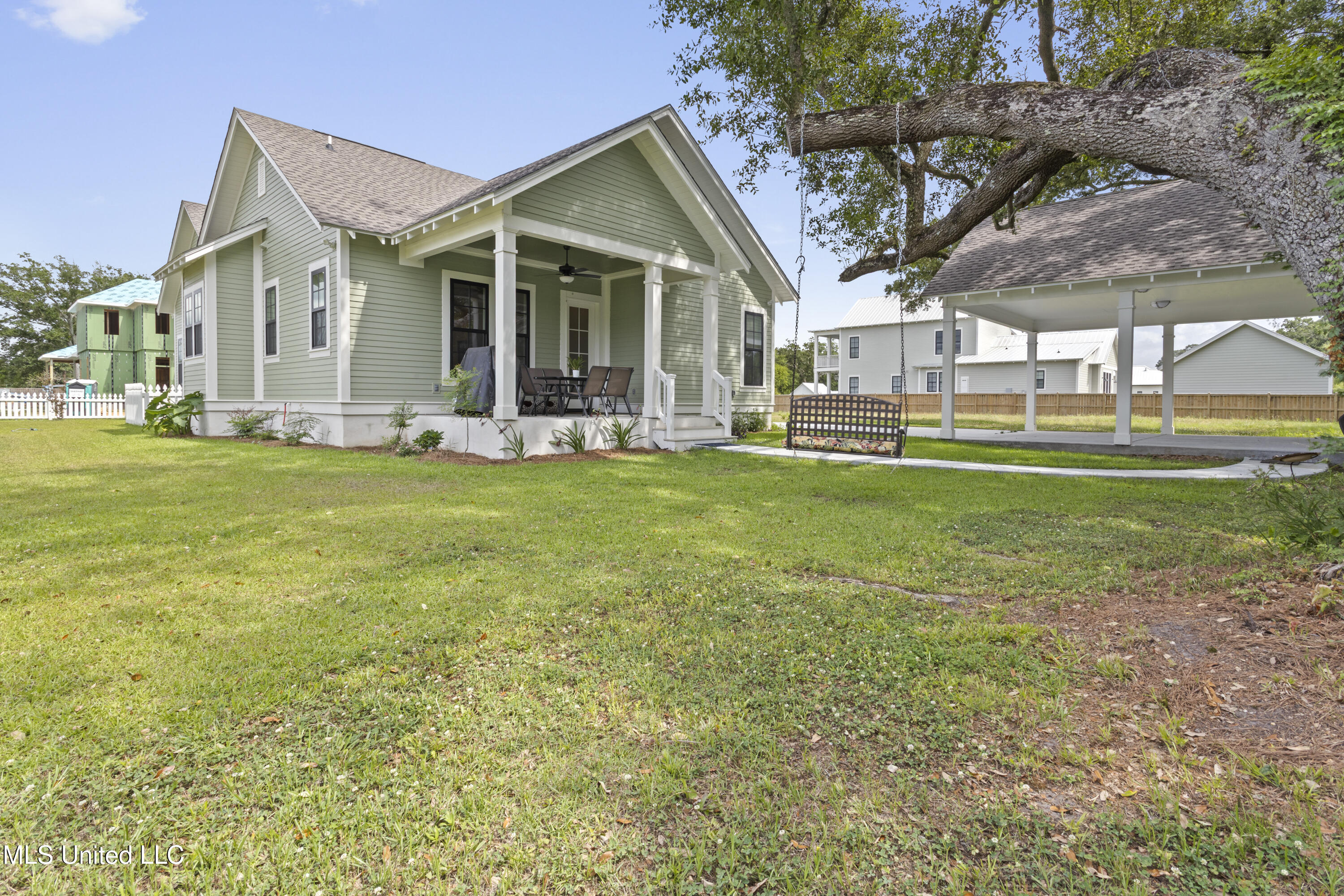 435 Bills Avenue, Ocean Springs, Mississippi image 41