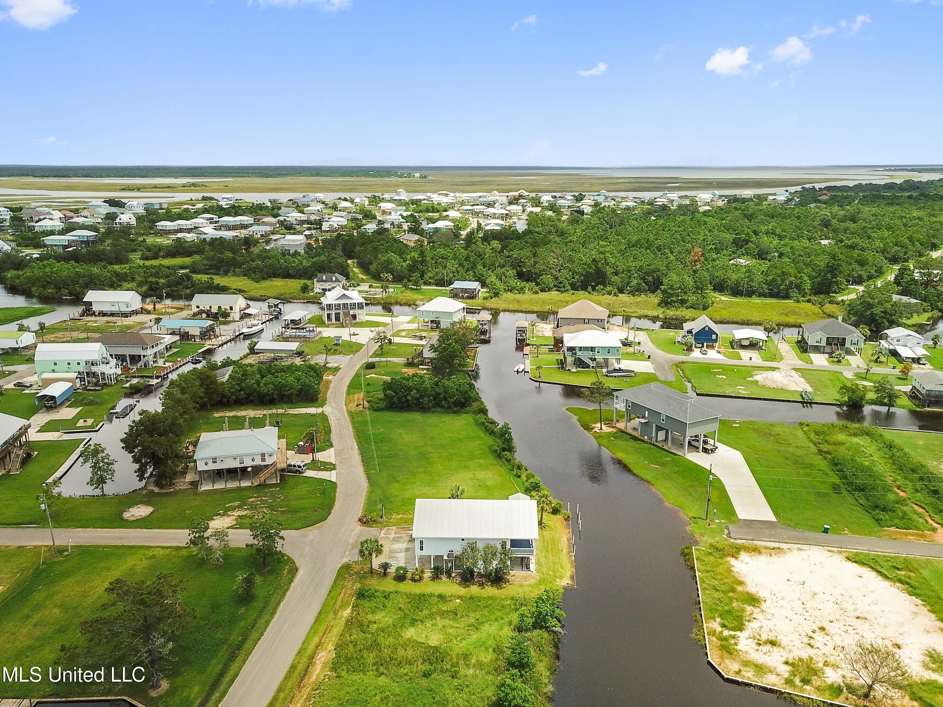 11126 Missouri Street, Bay Saint Louis, Mississippi image 34