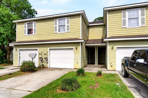 Townhouse For Sale - 616 Layton Drive<br/> Gulfport, MS 39507