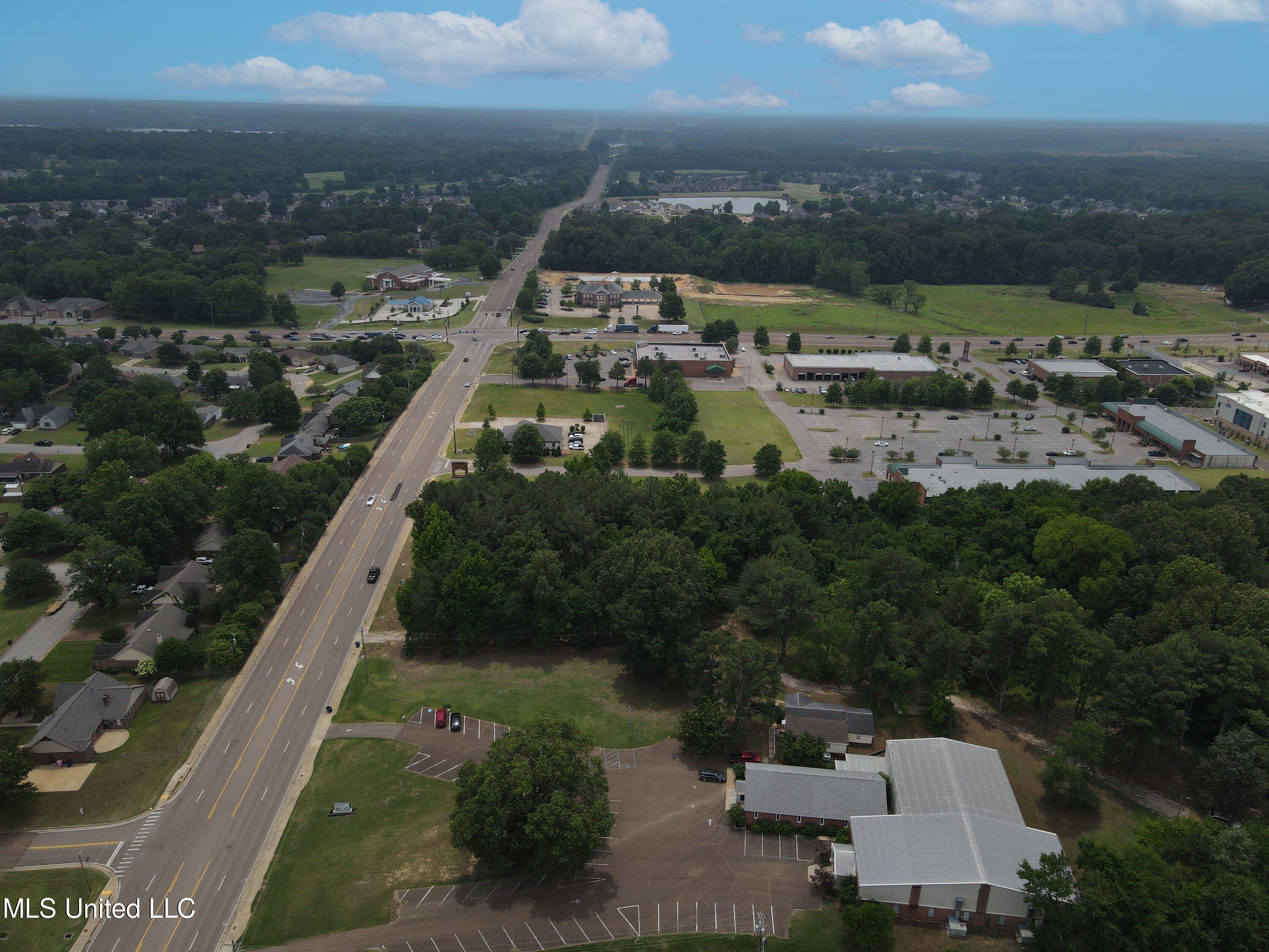 Craft Road, Olive Branch, Mississippi image 2