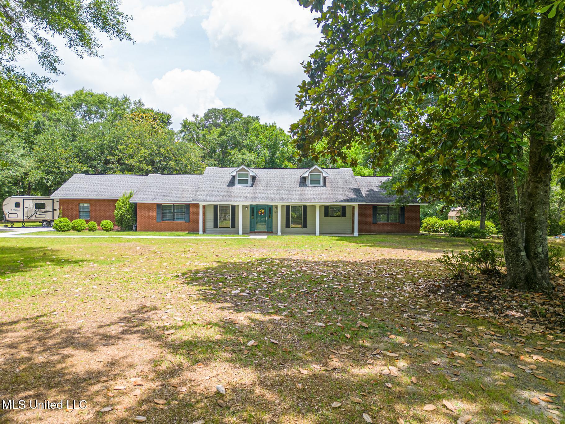 7500 Davenport Lane, Ocean Springs, Mississippi image 1