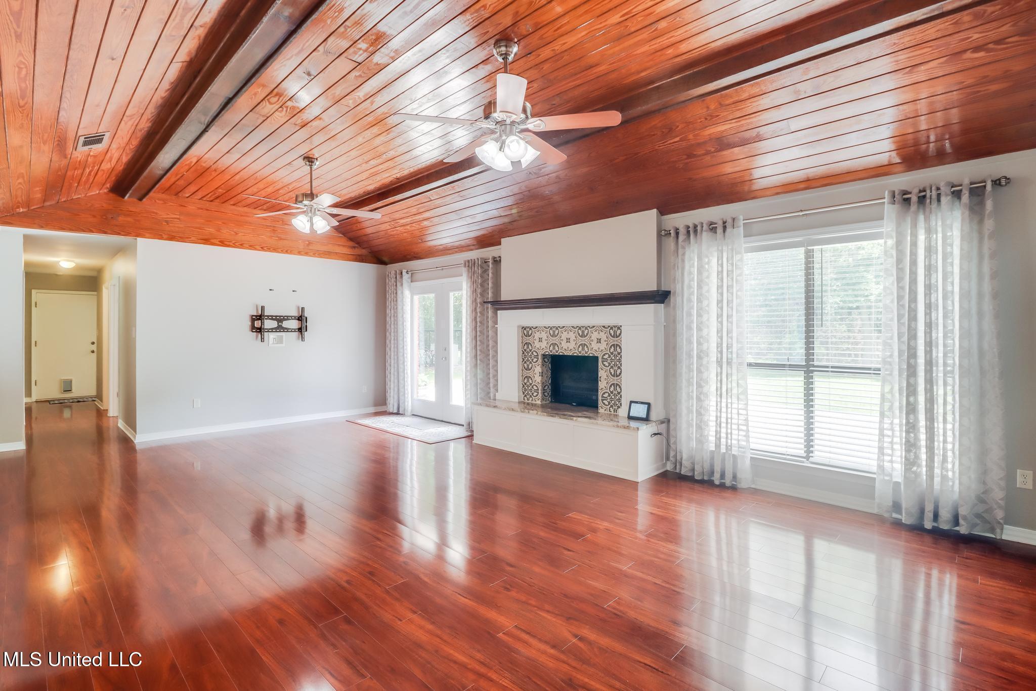 7500 Davenport Lane, Ocean Springs, Mississippi image 17