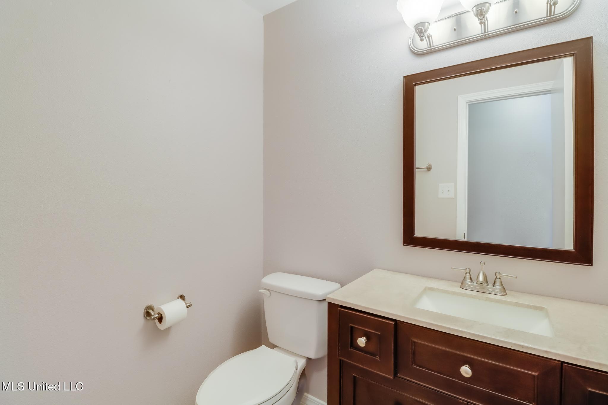 7500 Davenport Lane, Ocean Springs, Mississippi image 24
