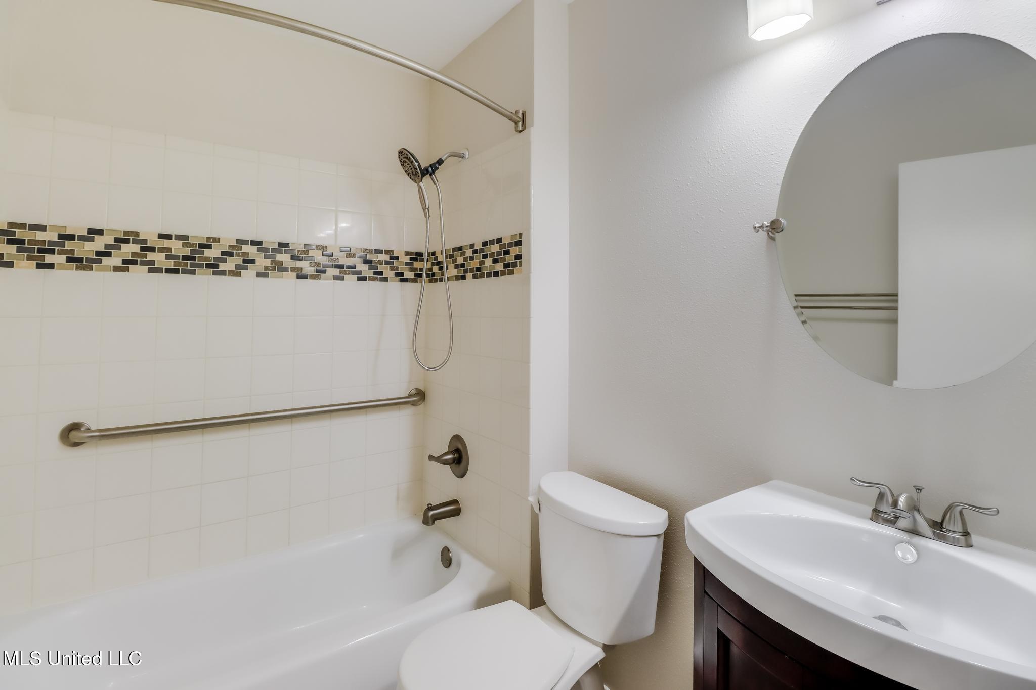 7500 Davenport Lane, Ocean Springs, Mississippi image 12