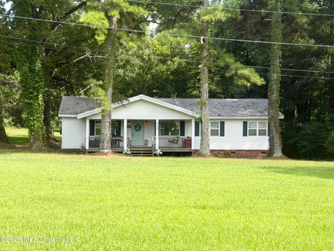 Homes For Sale - 906 Smith Lake Road<br/> Brookhaven, MS 39601