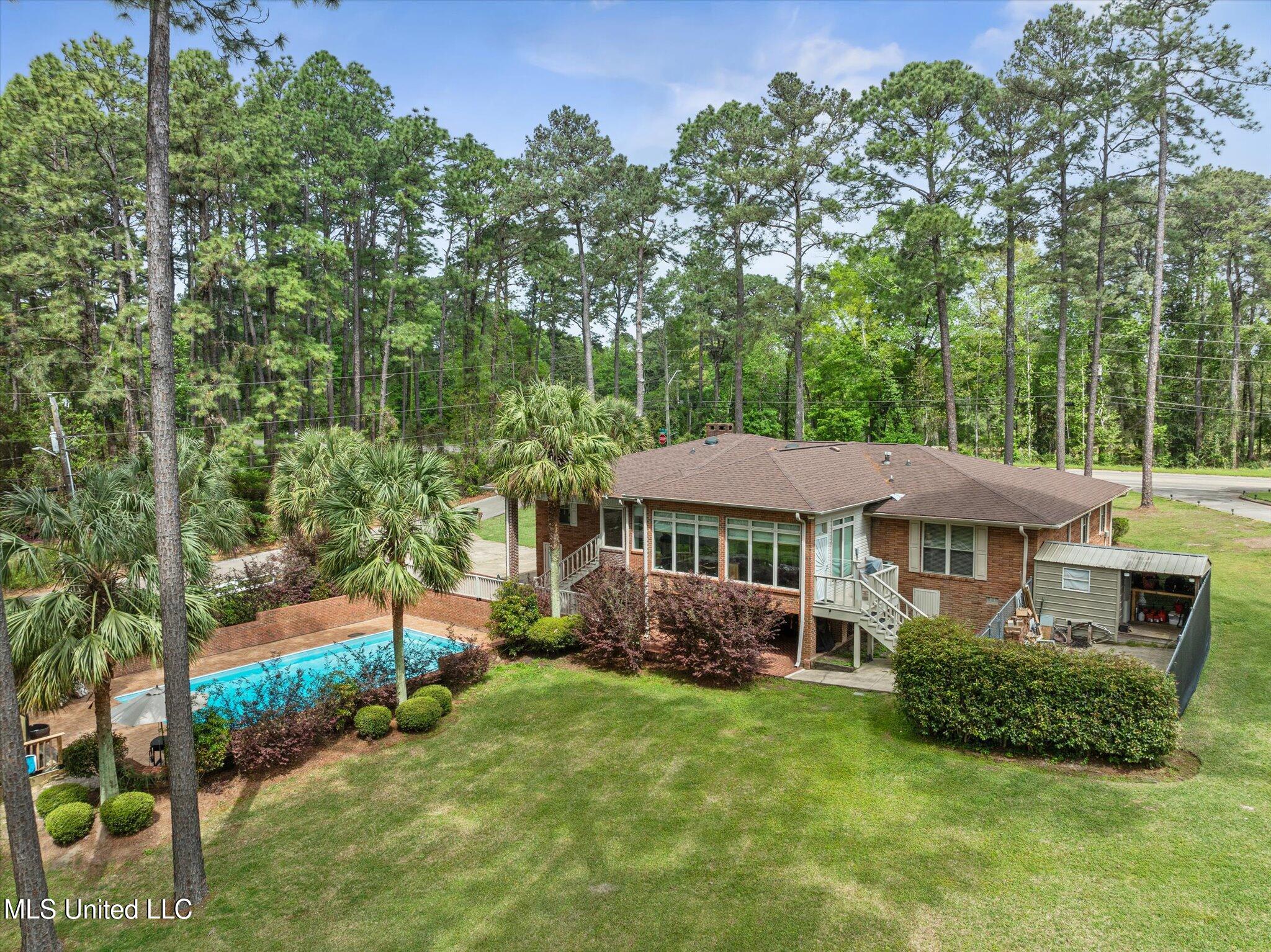 2426 Us-84, Laurel, Mississippi image 1