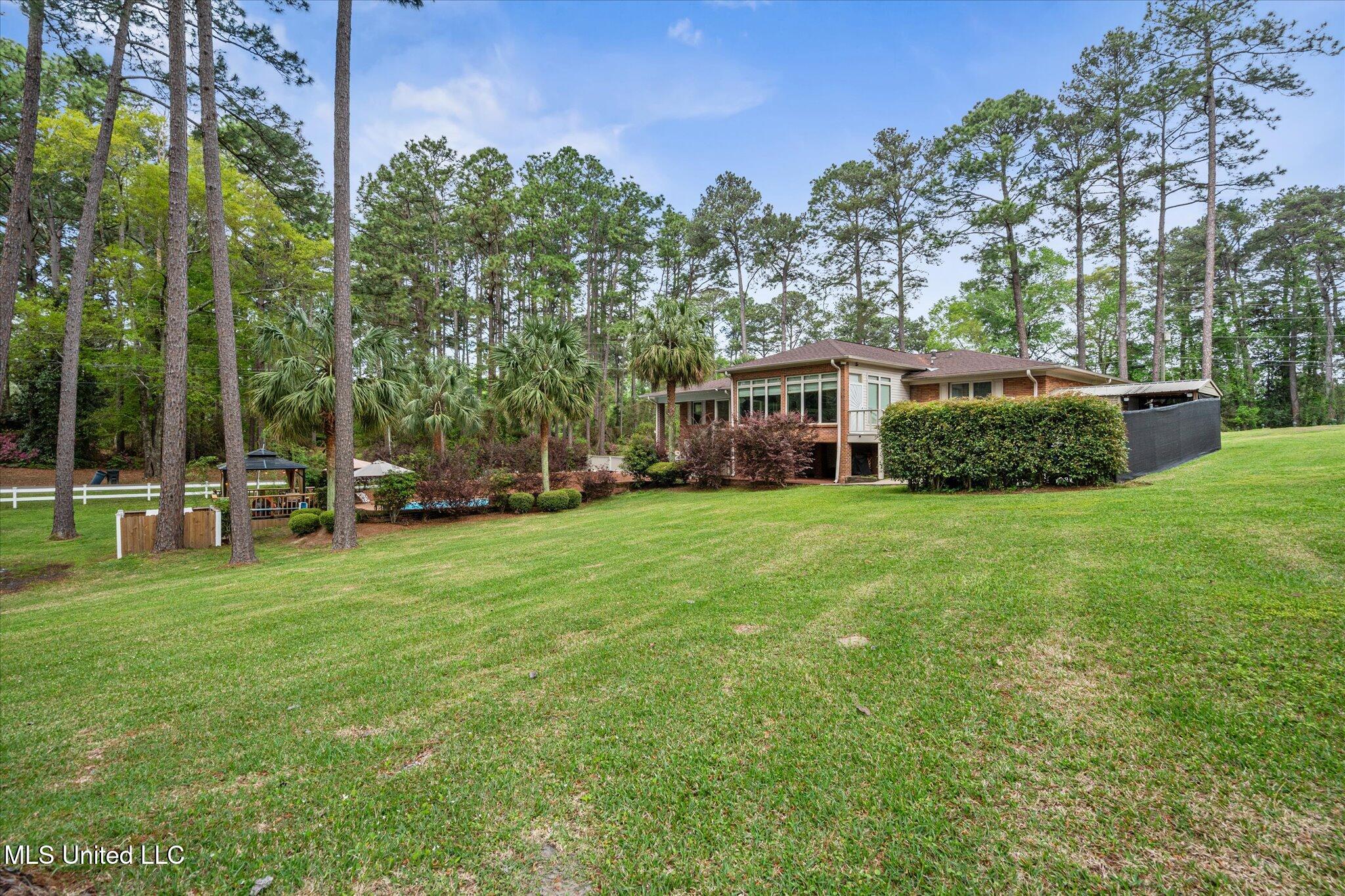 2426 Us-84, Laurel, Mississippi image 38